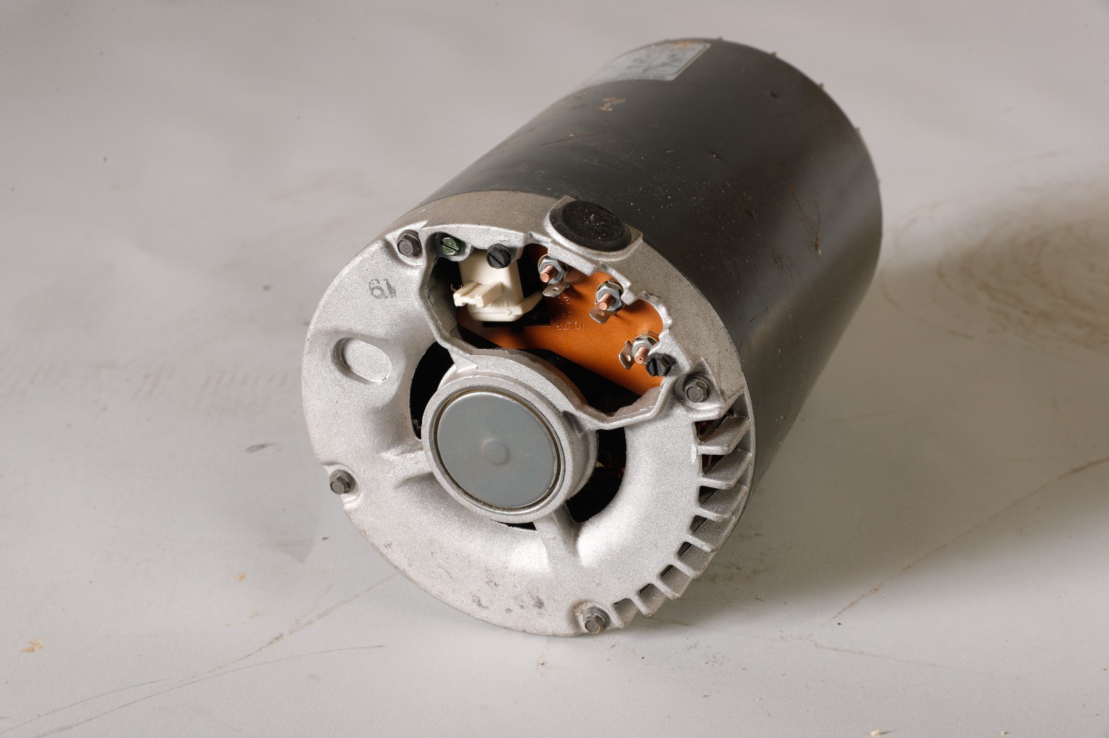 OEM Lennox 94G0001 Condenser Fan Motor 1HP 200-230/460V 3PH-open box