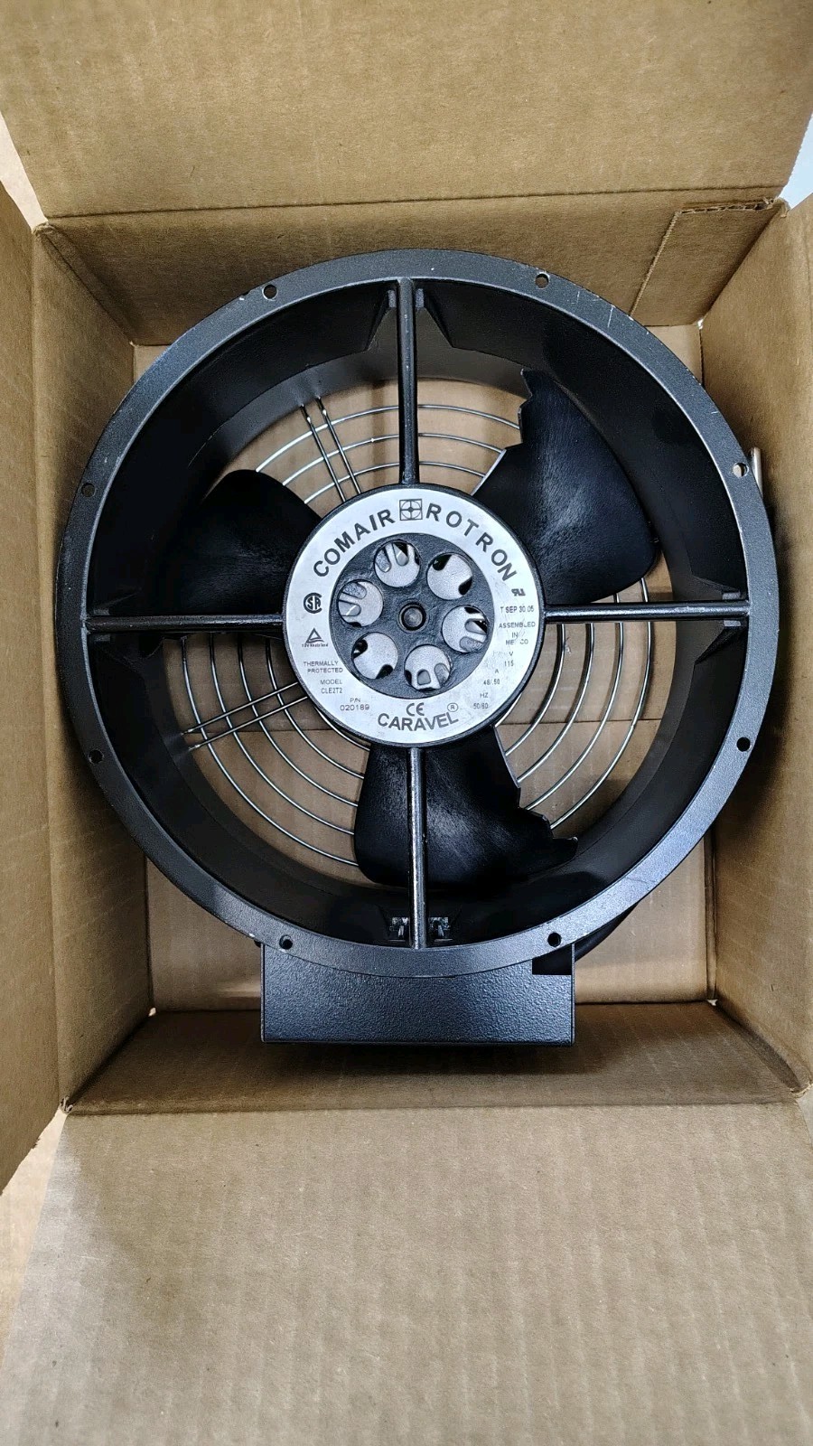 Comair Rotron 020189 Caravel Fan CLE2T2 with guard and cord