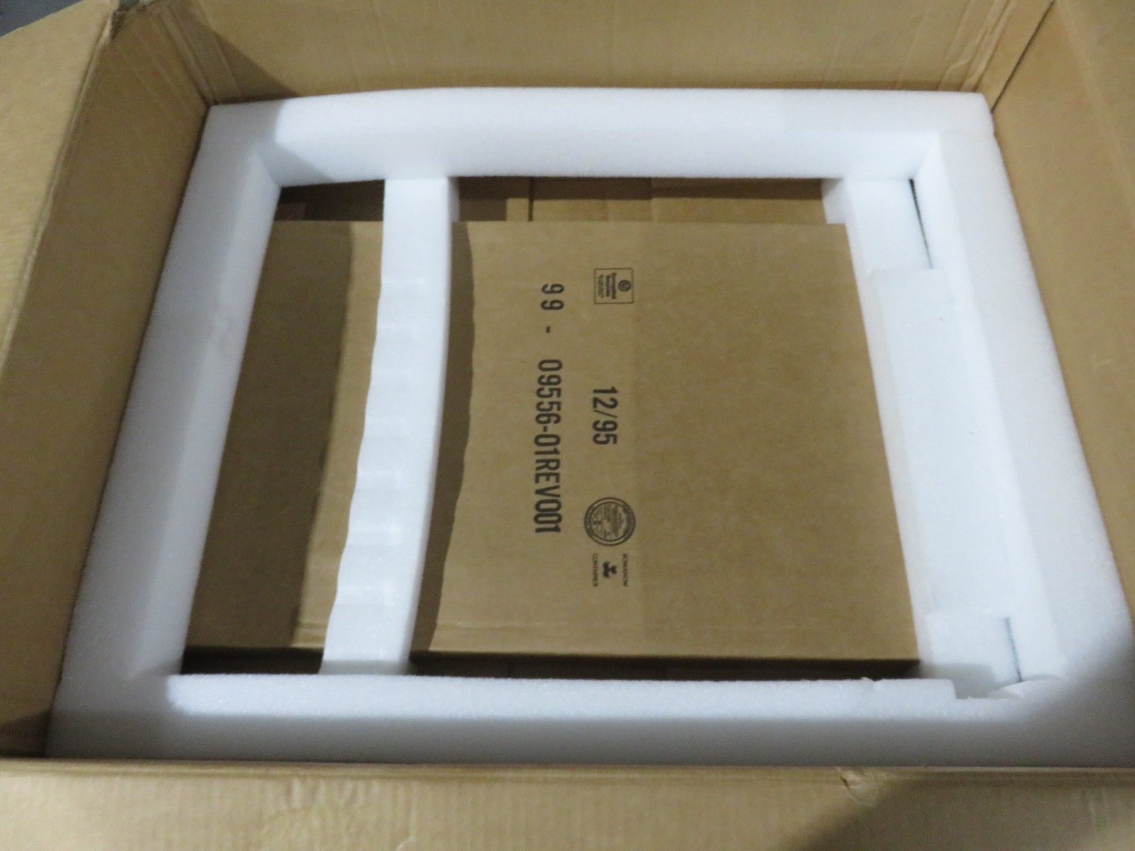 BRAND NEW DIGITAL DMHUB-MB DECHUB900 220-240VAC 12.0/6.0A UNMP