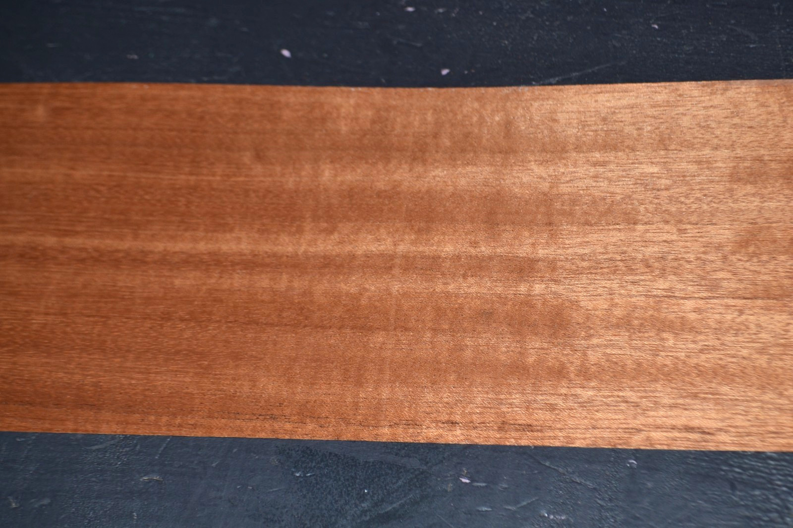 Mahogany Raw Wood Veneer Sheet 7 x 30 inches 1/42nd 4668-42