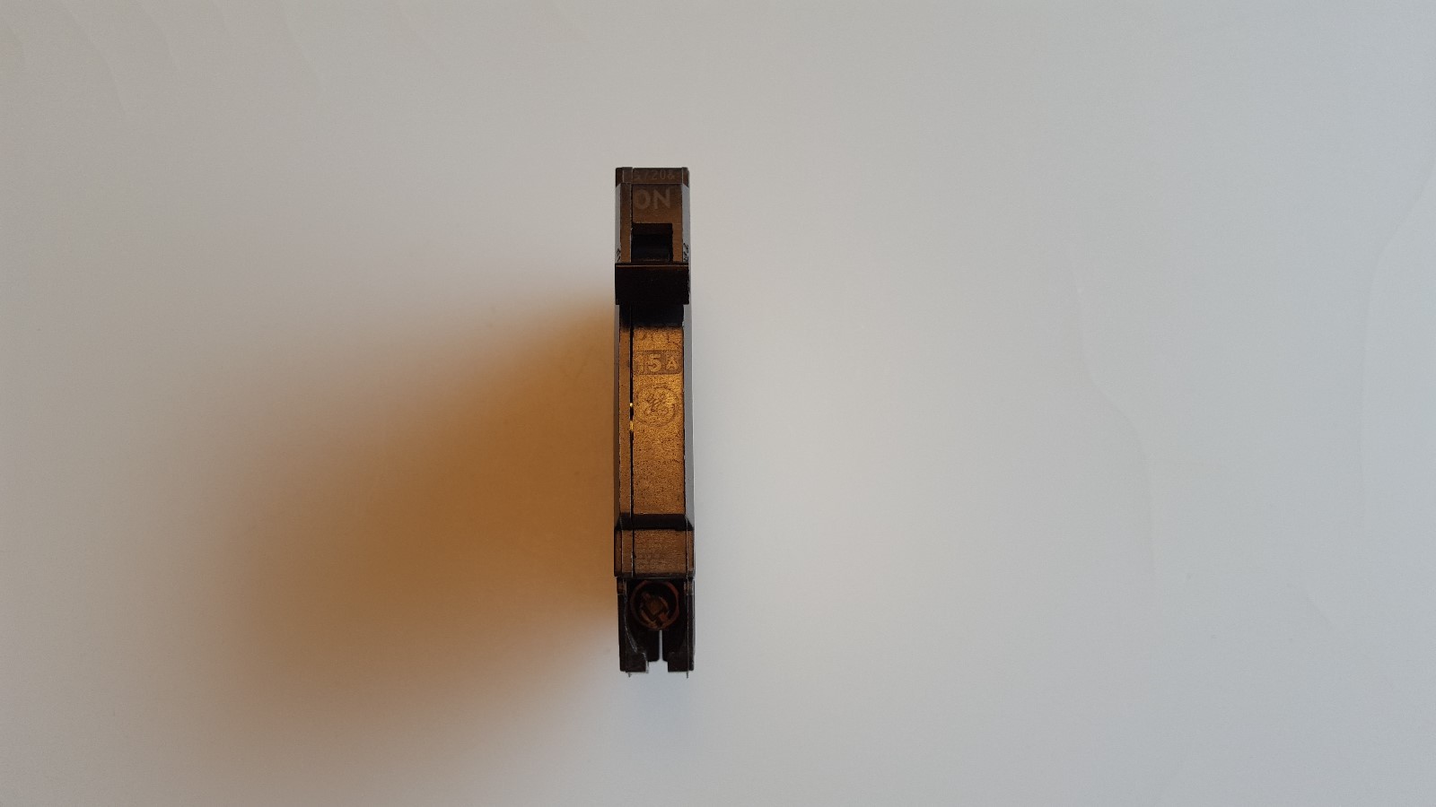 GE THQP115 15A 120V 1 POLE TYPE TQP CIRCUIT BREAKER