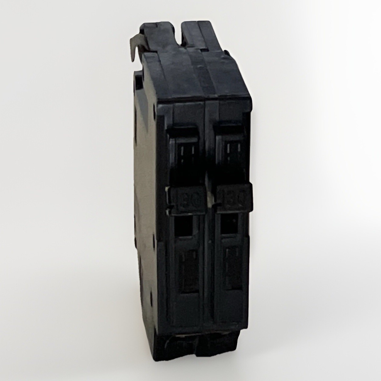 A230 30A 2 POLE SYLVANIA Challenger CIRCUIT BREAKER A 120/240 VAC Side Mount