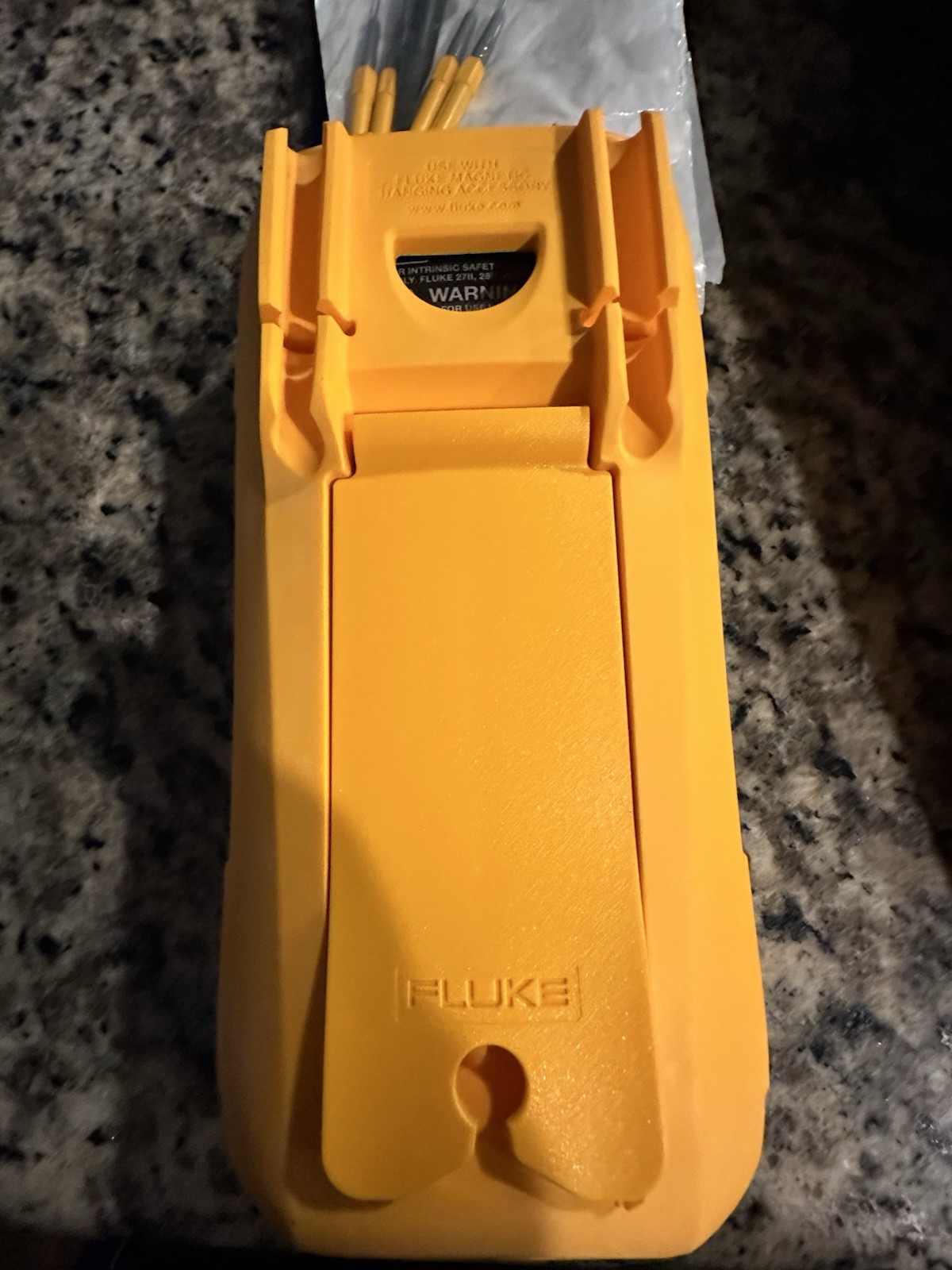 Fluke 87V MAX/E2 KIT True-rms Digital Multimeter Combo Kit