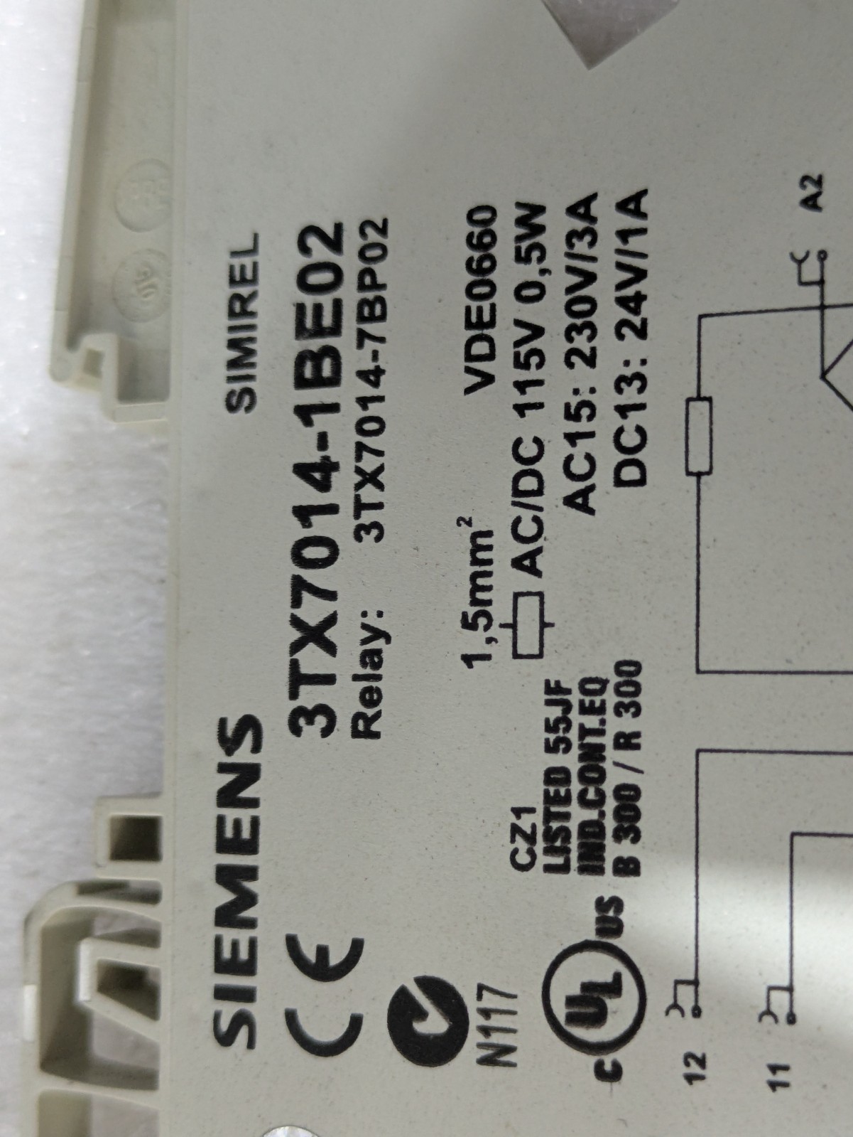 SIEMENS 3TX7014-1BE02 RELAY AC/DC 115V 230V/3A 24V/1A (BOX OF 3)