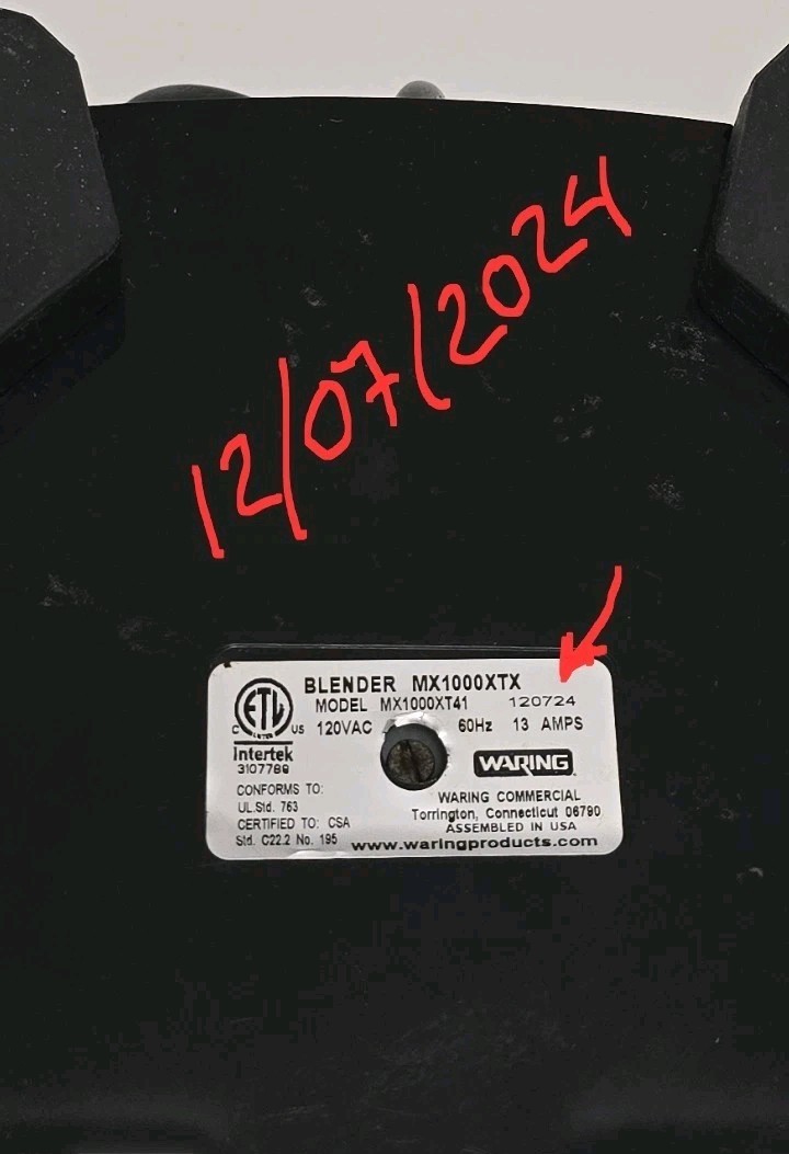 Waring MX1000XTX Commercial Blender 3.5 HP 64 oz Manufactured December 07-2024.