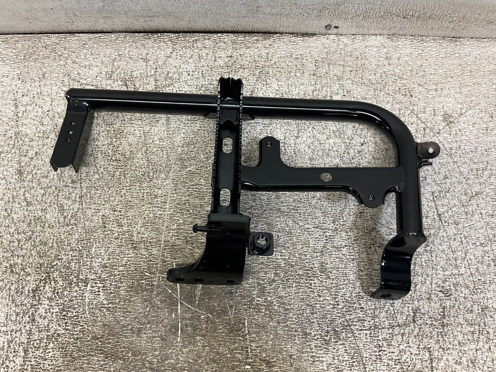 TGB 512056 (RH) Foot Board Bracket New (TSC)
