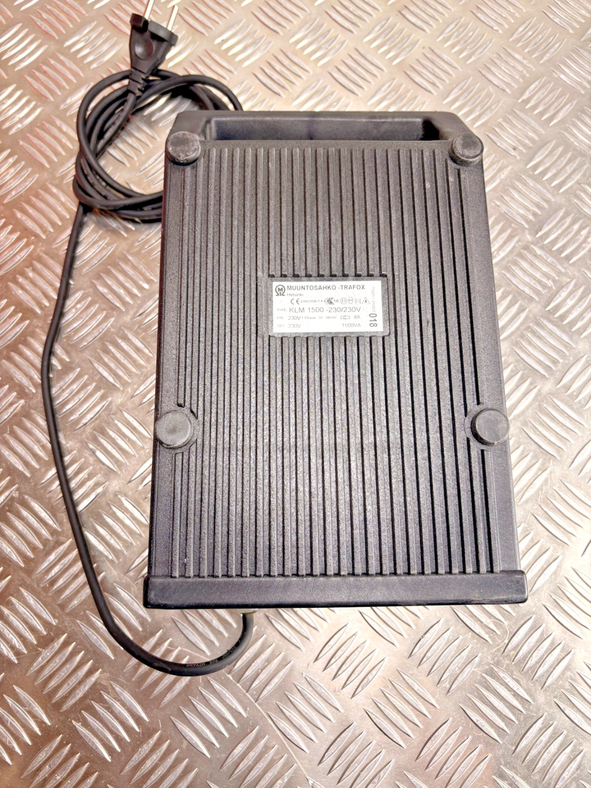 Muuntosahko Trafox KLM 1500 230V/230V Isolation Transformer 1500VA Finland