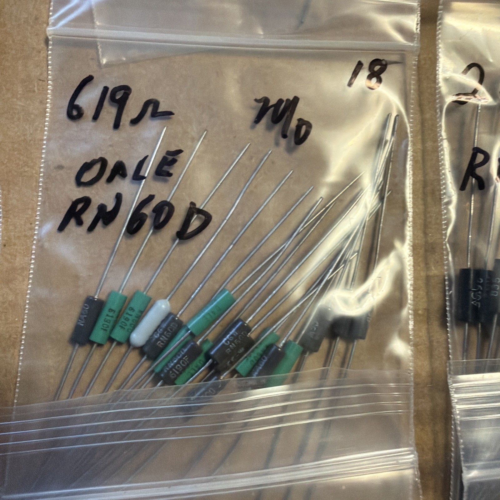 450pc Group Lot Of RESISTORS Dale & Other Mfg Look At Pictures New & Used #8