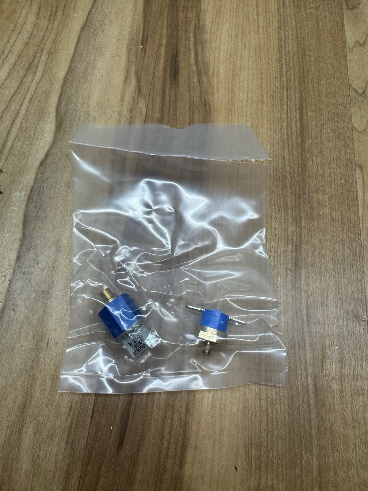 Weil McLain 383500300 KIT-R – WTR TEMP SNSR RETURN/SUPPLY SENSOR TSA(00BB)(01B1)