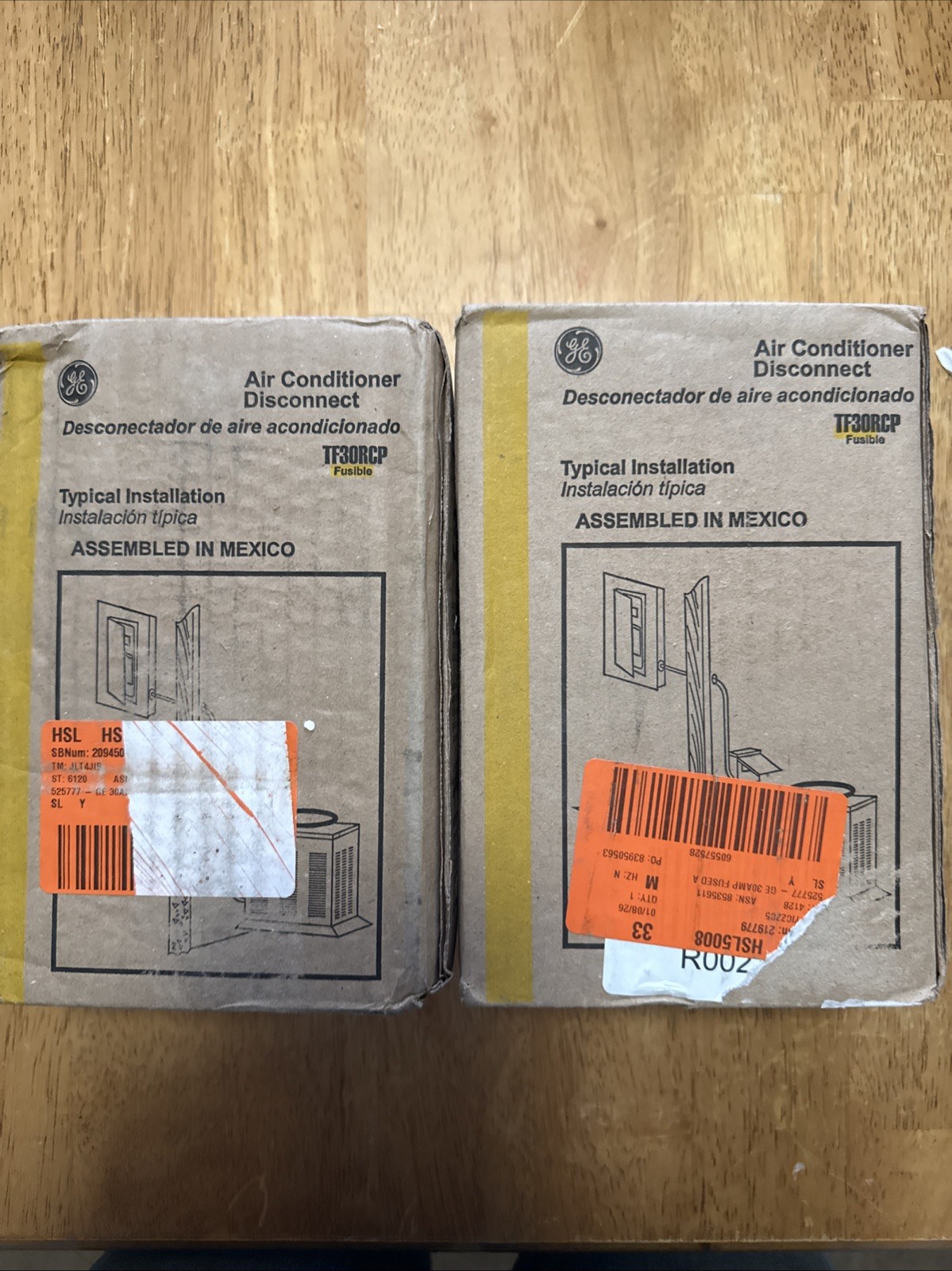 GE AC Disconnect Outdoor Switch 30A 120/240V TF30RCP – LOT OF 2