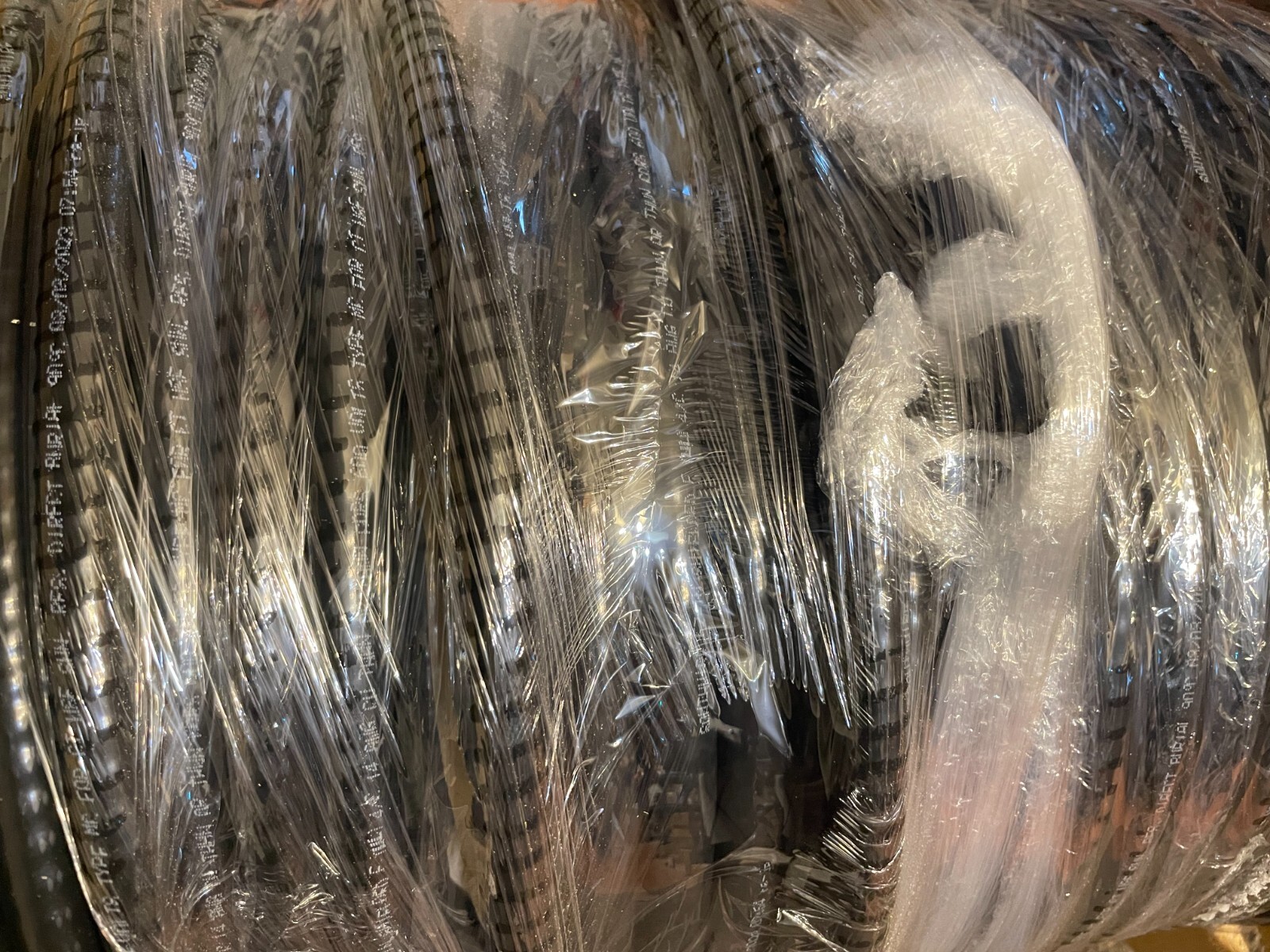 Southwire EZ-IN 14/4C Shielded Mini-Split THHN PVC-Coated Aluminum Armor /250ft