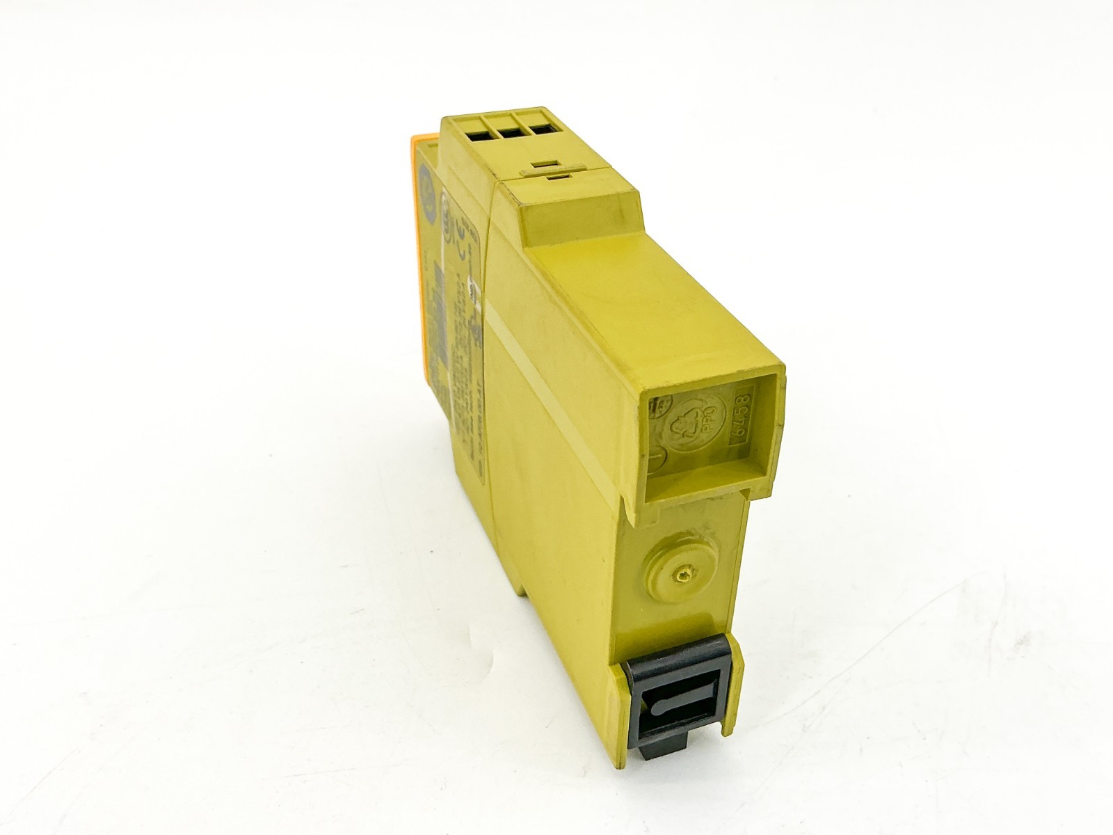 New Pilz PNOZ X1 24VAC/DC 3N/O 1N/C Safety Relay 24V 2W 774300 – No Box