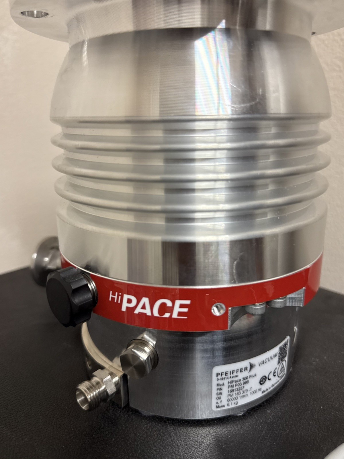 Pfeiffer Vacuum HiPace 300 Plus Turbo Pump with TC 110 Controller Tested Working