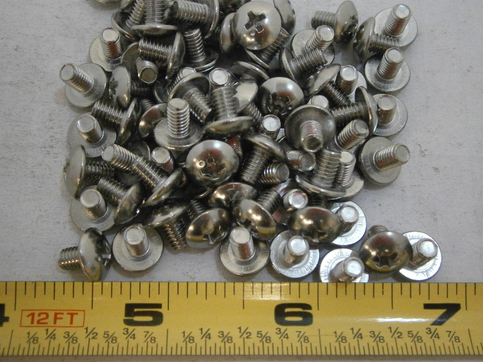 Machine Screws M4-0.7 x 6 Phillips Truss Head Stainless Steel Lot of 20 #3195