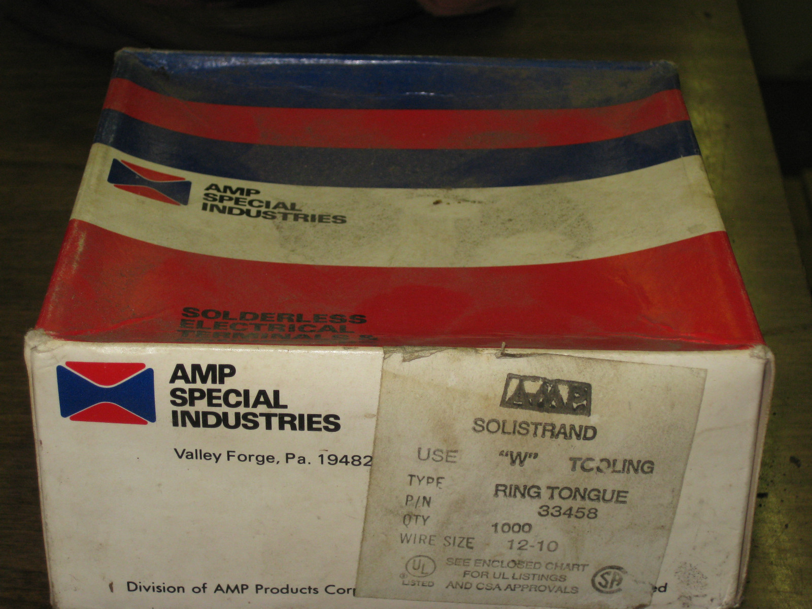BOX (100) AMP Solistrand Electrical Connector Ring Tongue Copper 12-10 AWG 33458