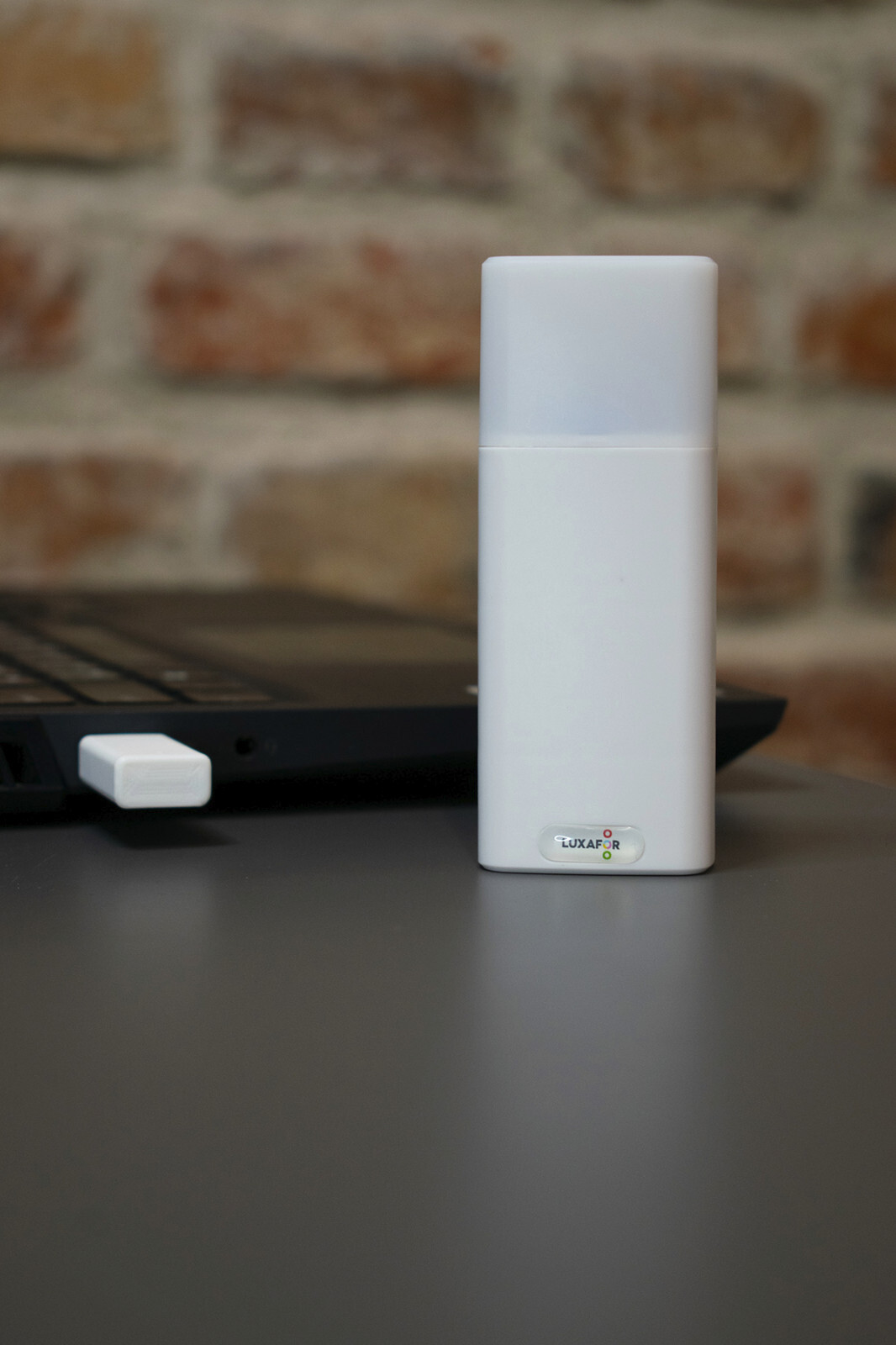Luxafor Bluetooth PRO – Wireless LED Busy Light for the offise