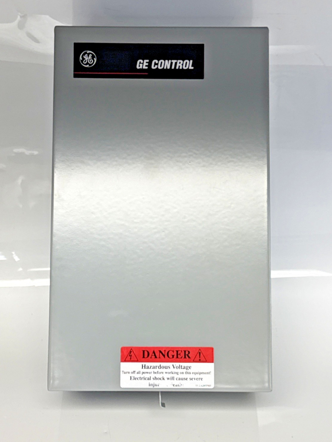 GE CR260L21JA021AA0 Lighting Contactor 8-Pole Electrically Held 120V Coil NEMA 1