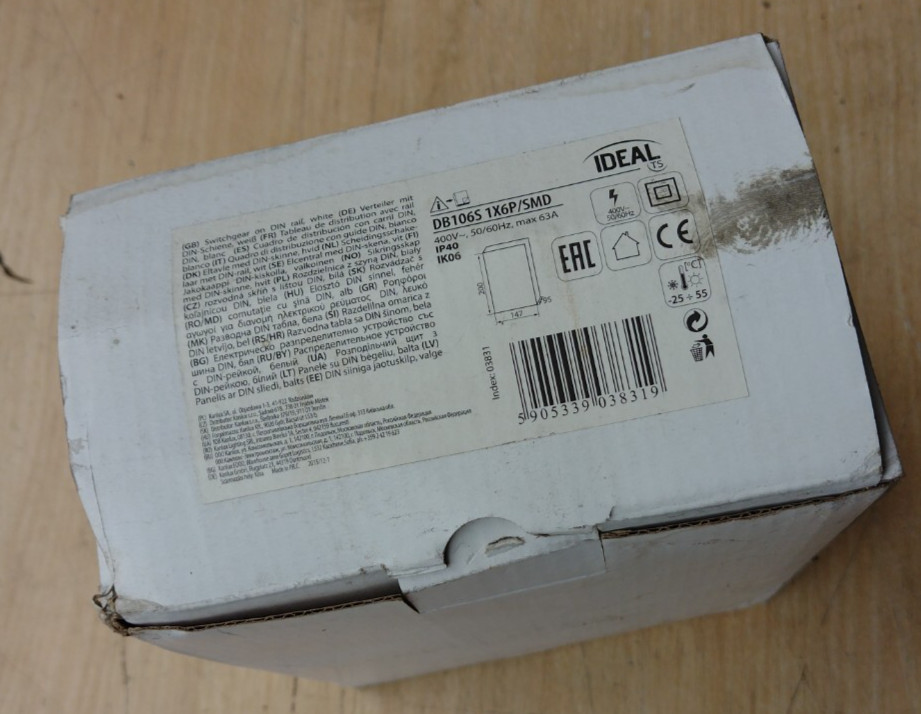 Modular fuse box 1×6, AP, IP40 IK06 N+PE, transp. Grey Door DB106S 3831