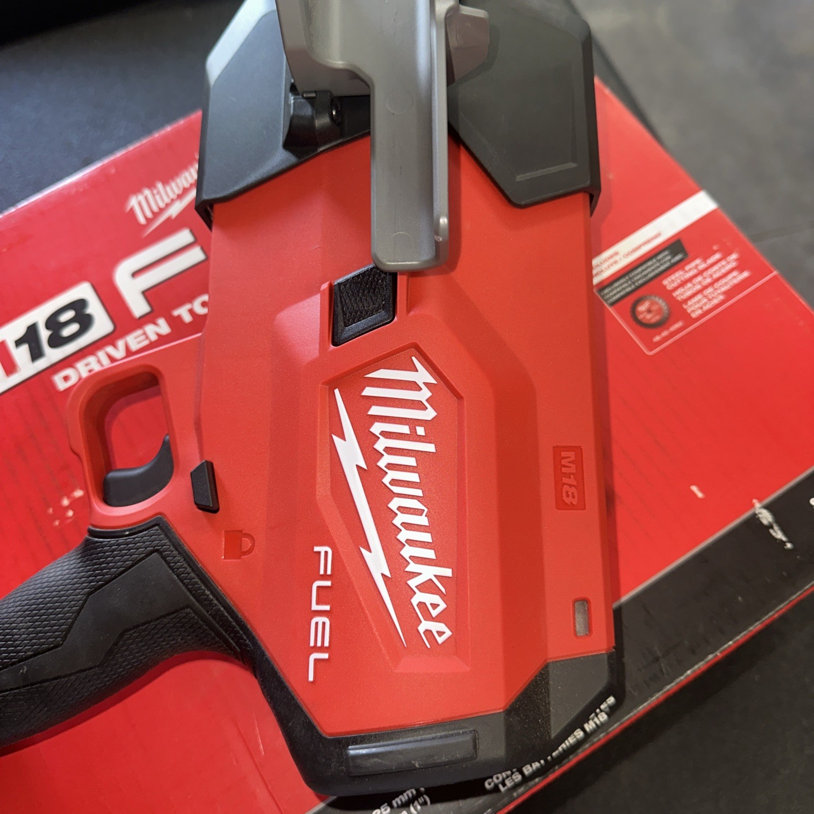Milwaukee Fuel M18 1/2”-1” Steel Pipe Cutter 3469-20 2025 (w/ Blade)