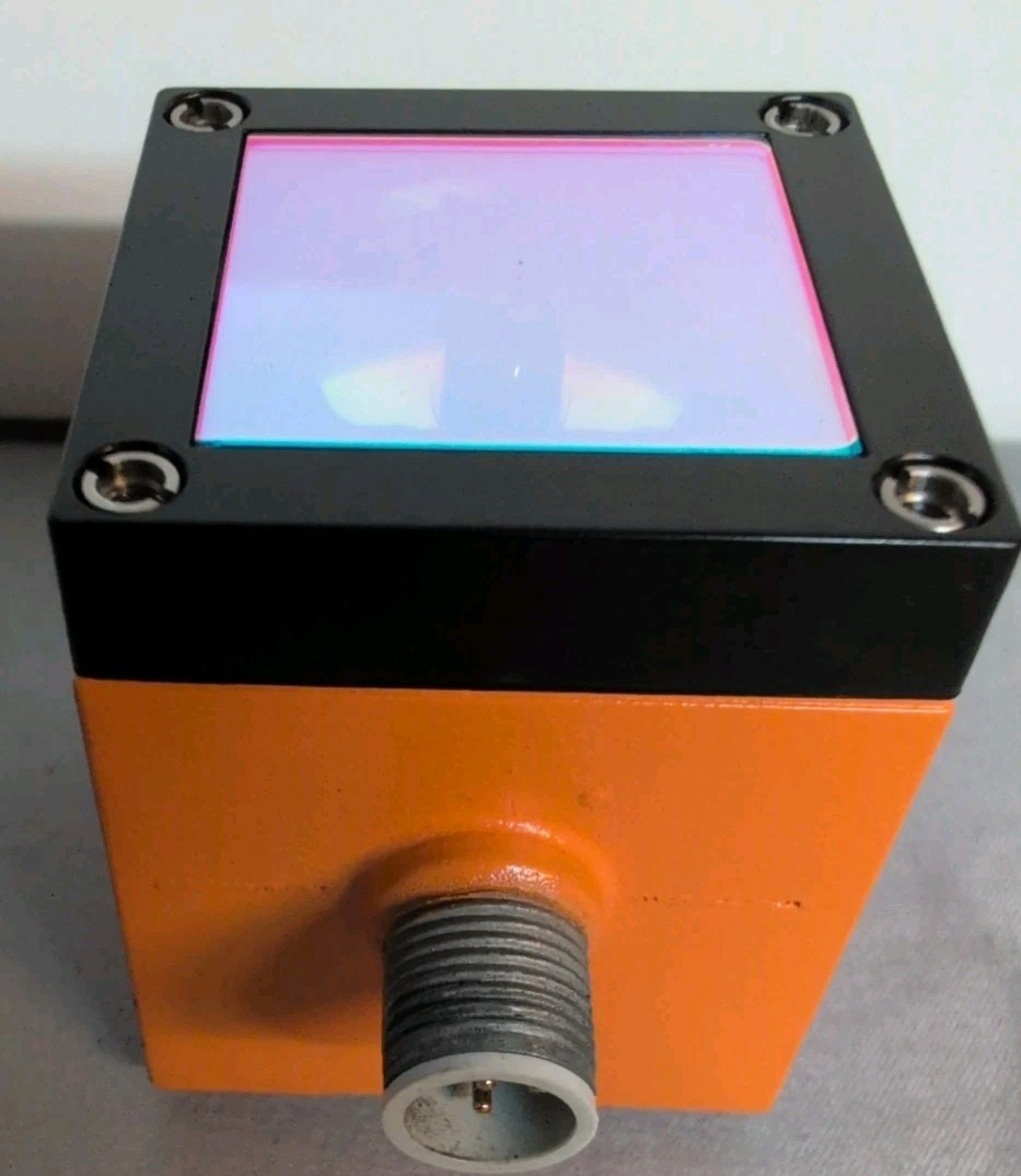 IFM O1D100 Photoelectric Distance Sensor 0.2-10m 18-30V O1DLF3KG