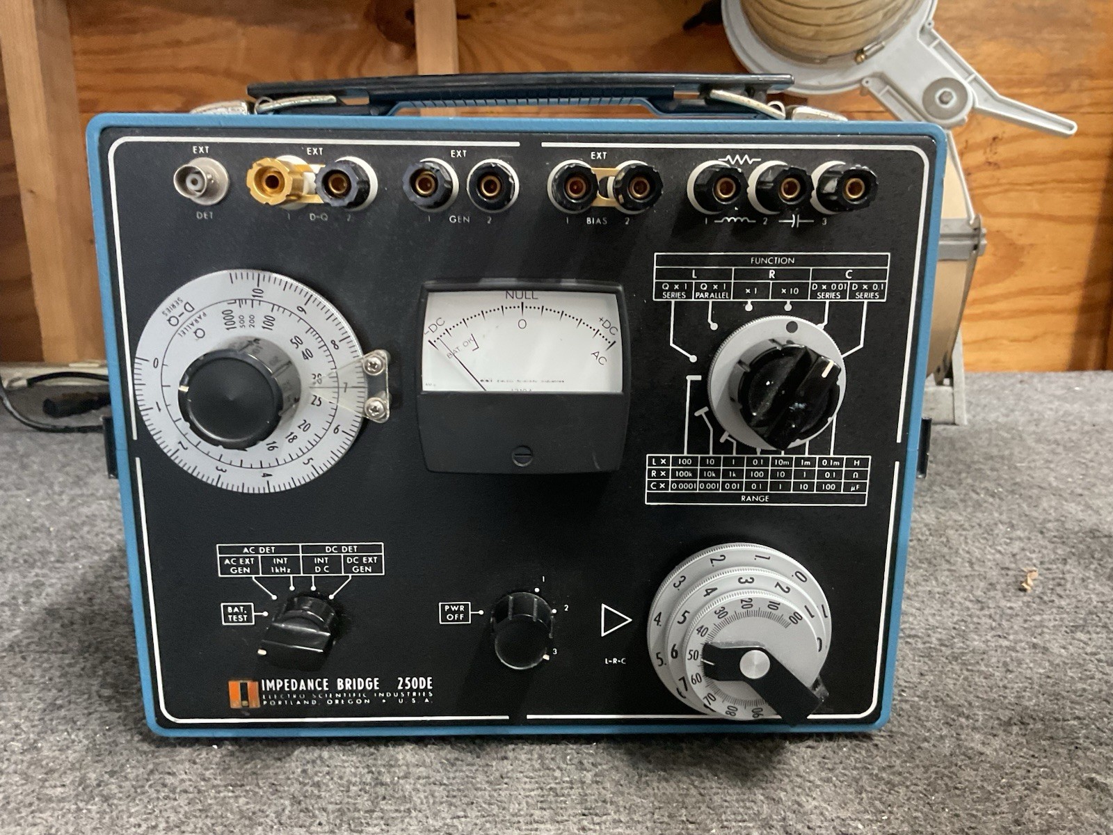 Electro Scientific Portable Impedance Bridge 250DE
