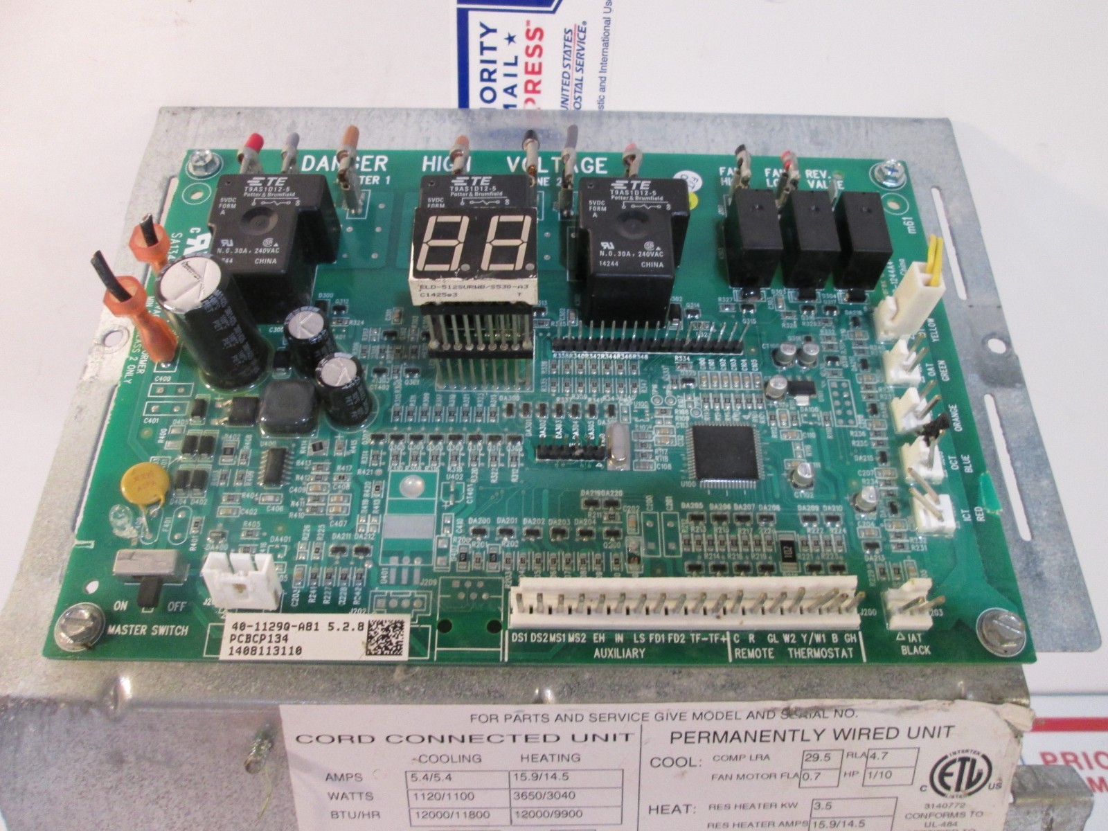Amana PTAC Universal PC Circuit Control Board With Hardware PTC123D35ARDA