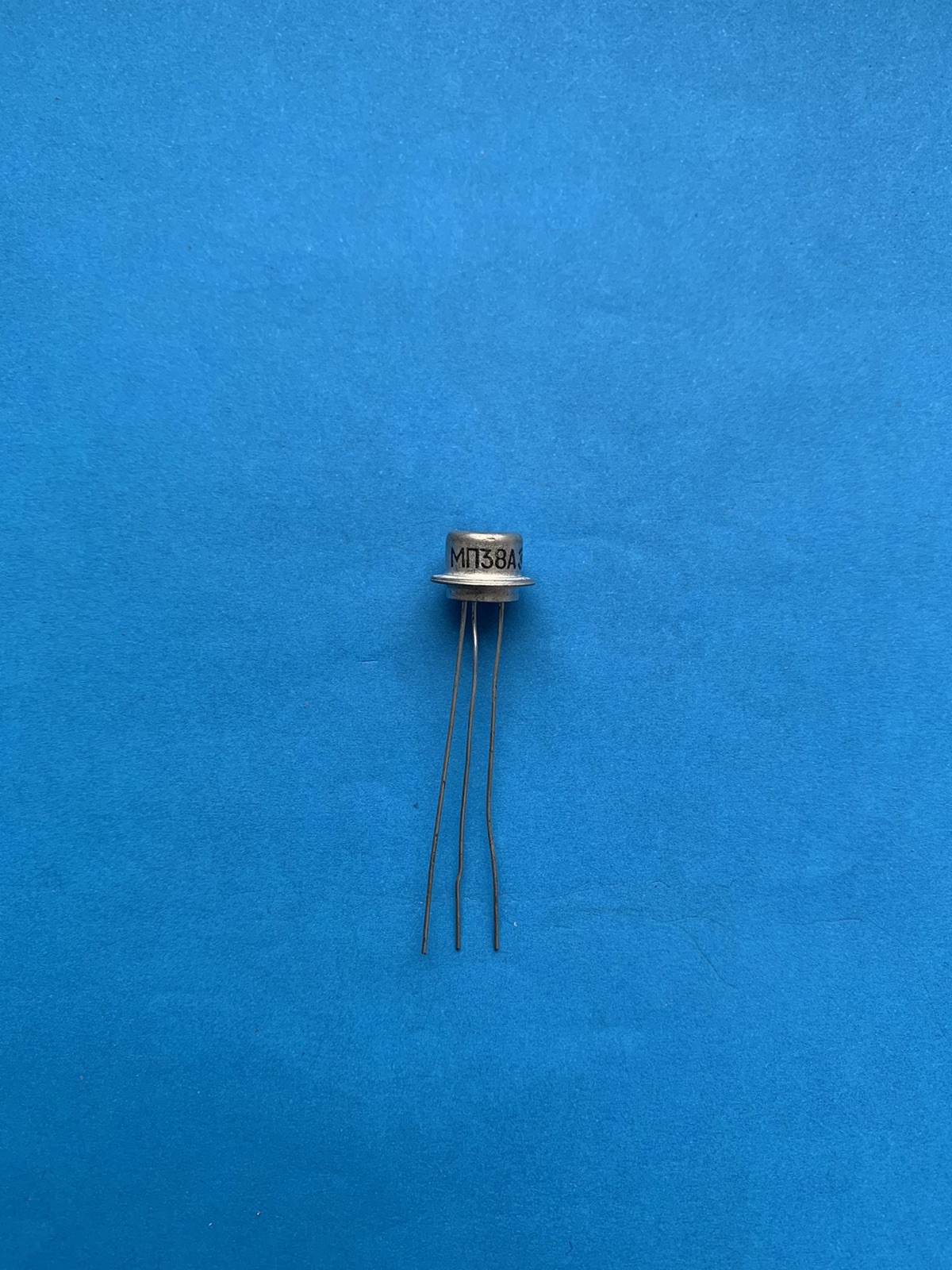 Lot 20pcs. MP38А(МП38А) NPN GERMANIUM TRANSISTOR 0.15 W 0.02A~107NU70; 155NU70