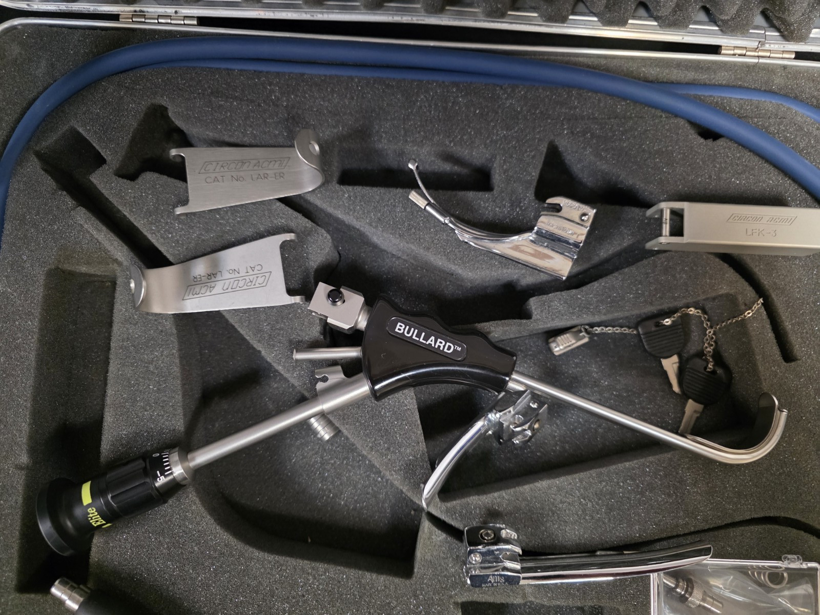 Circon ACMI Lars AL Long Adult Laryngoscope Set w/ Case