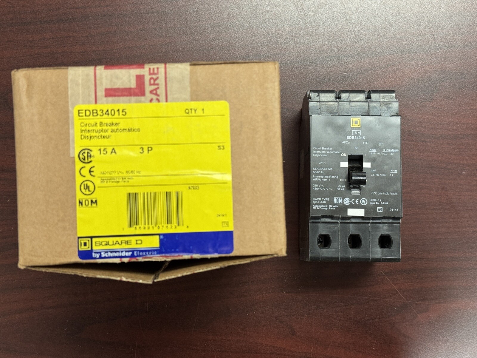 EDB34035 EDB Square D 3 Pole 35 Amps 120/277Volt Bolt-On NEW IN BOX