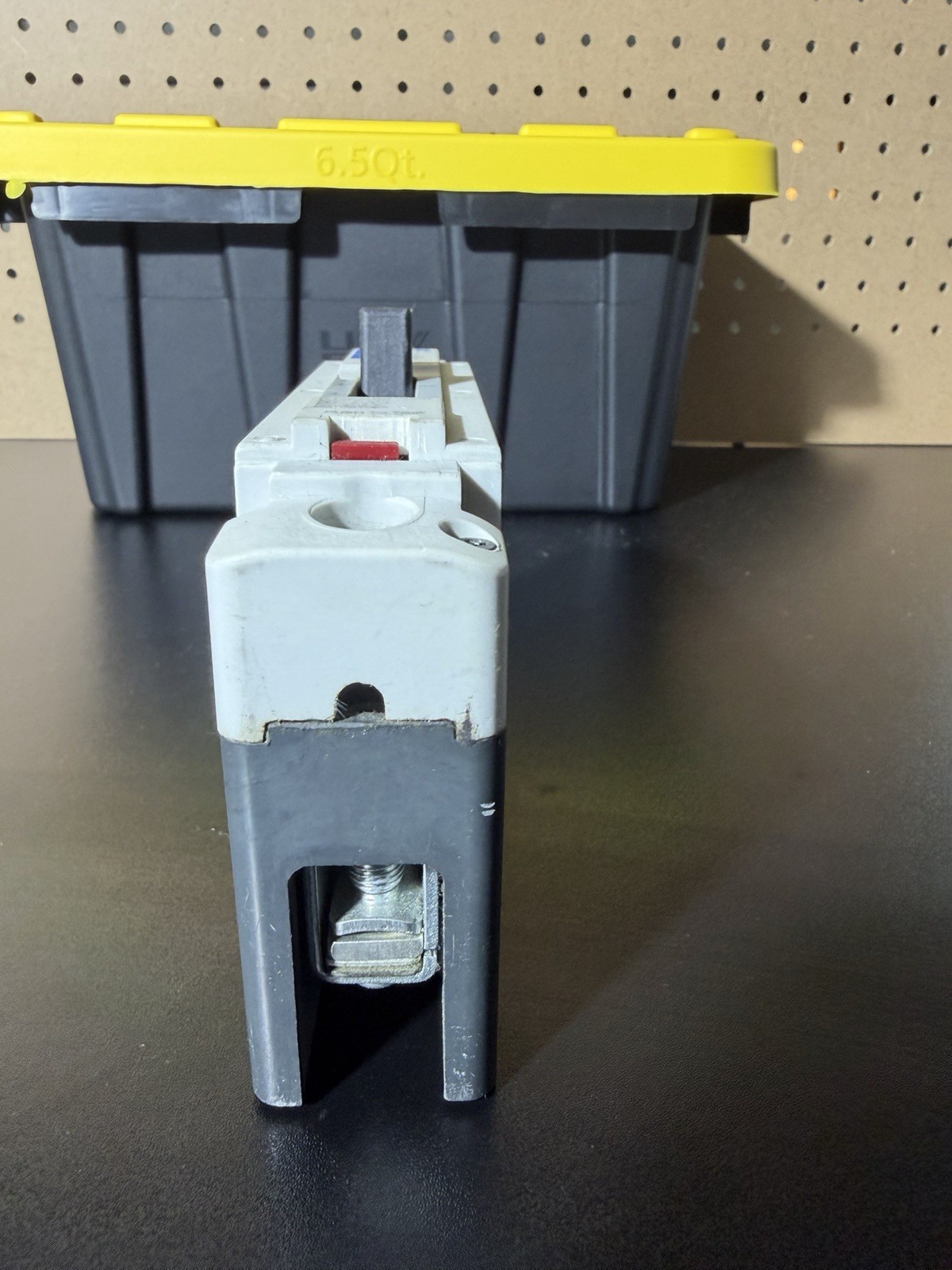 Eaton PDG21G0020TFFL PDG2 20A Circuit Breaker, 1-Pole, Type C, 451-500V