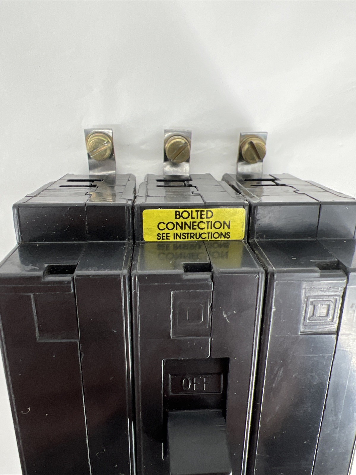Square D EHB34030 Circuit Breaker, 30A, 480Y/277V, 3 Poles, 3 Phase,Bolt-On, USA