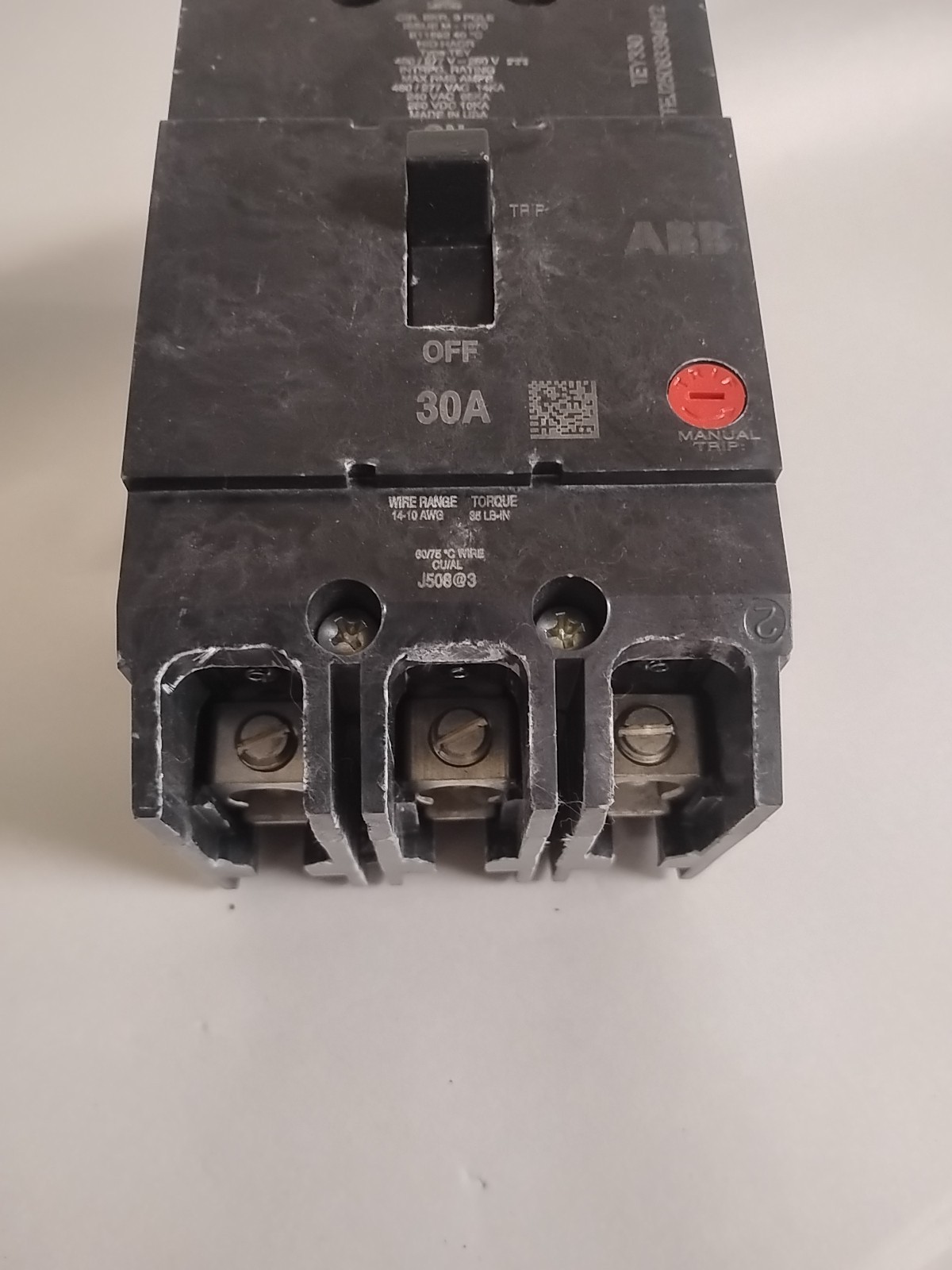 GE ABB TEY330 3Pole 30Amp 480Volt Bolt-On Breaker. New