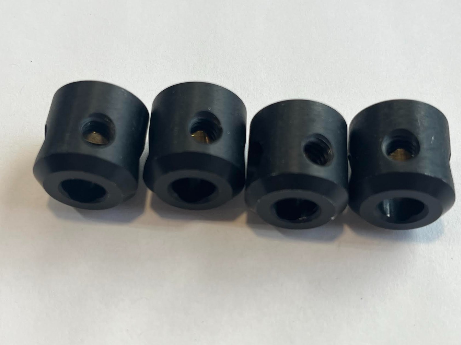 Lot of 4 Newport MPH-05C Mini Optical Post Holders 0.5 in / 12.7mm Lab Optics