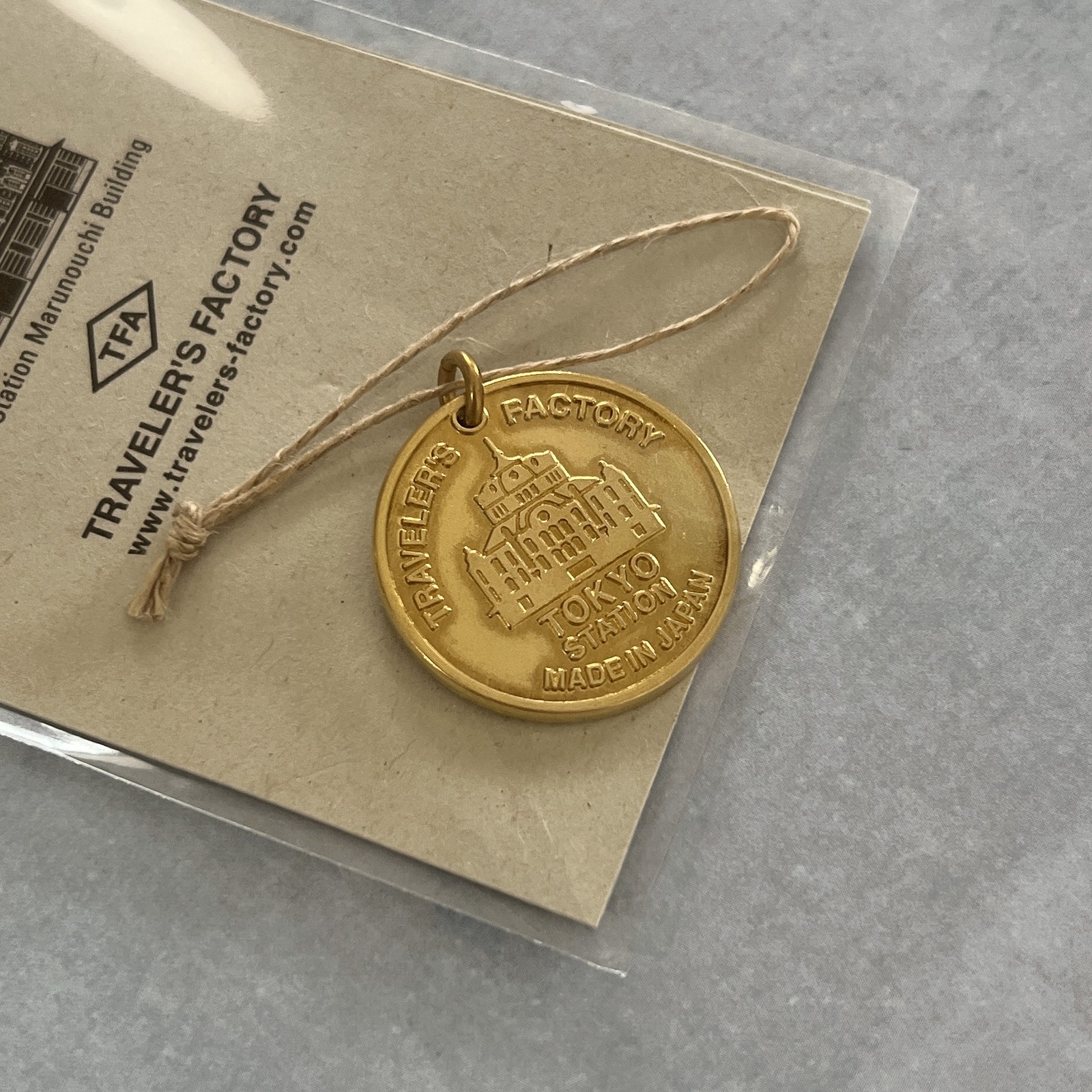 Traveler’s Notebook Tokyo Station Set with Refill & Brass Tag Traveler’s Factory