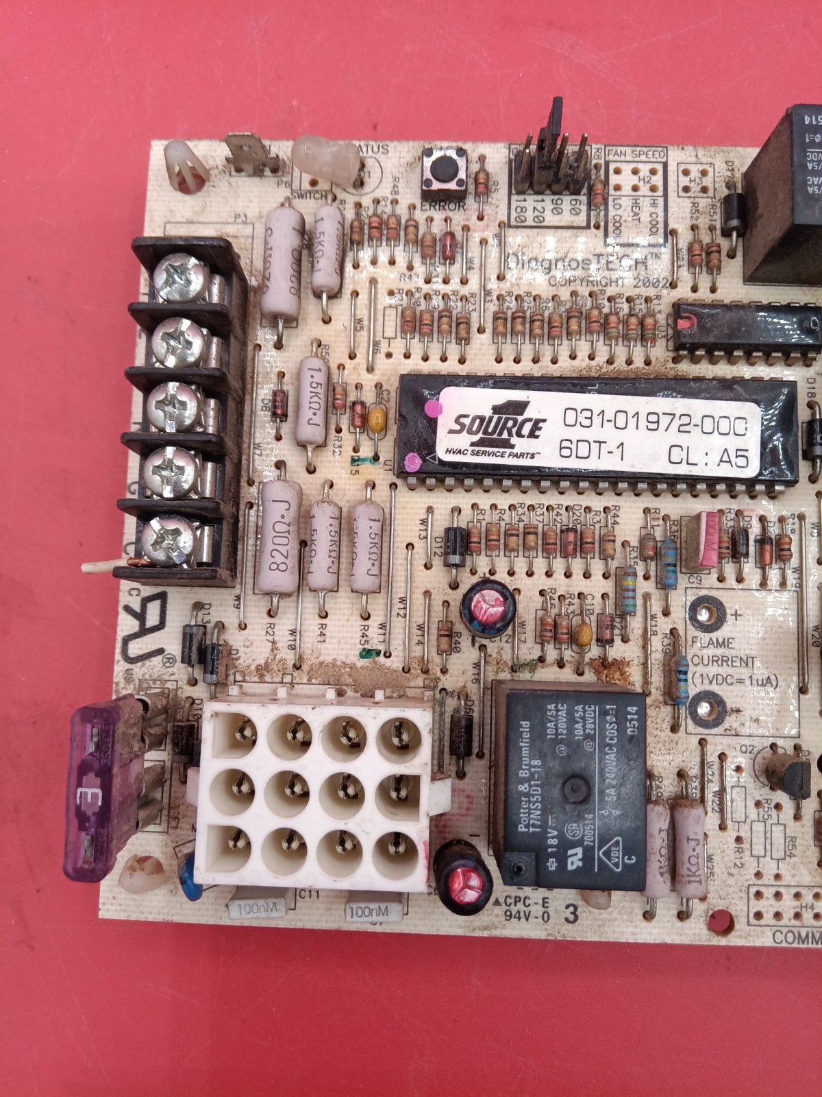 York Coleman Luxaire 031-01972-000 Furnace Control Board Source1 Works Tested