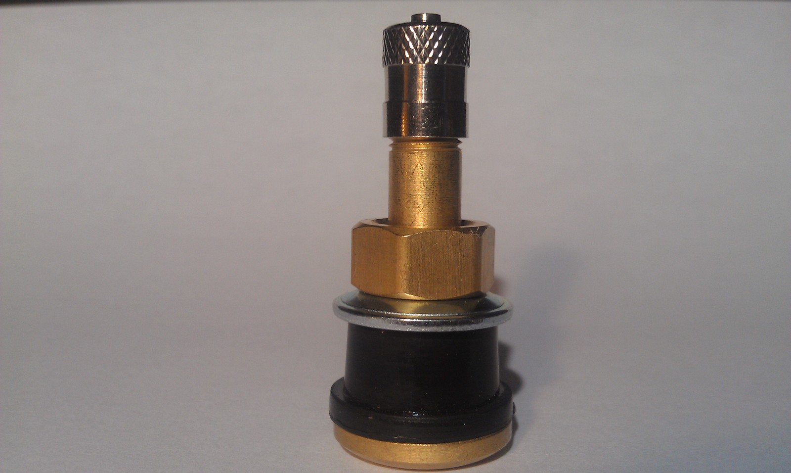 TR501 Brass valve stem for skid steer wheel/rim, truck, trailer – tubeless