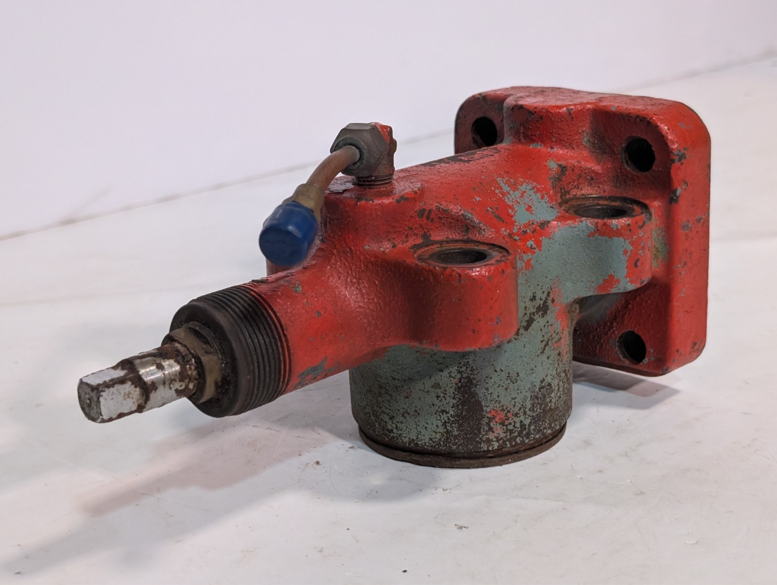 MB Co. A-6201 control valve, working pressure 500 PSIG, 4-bolt base, as shown