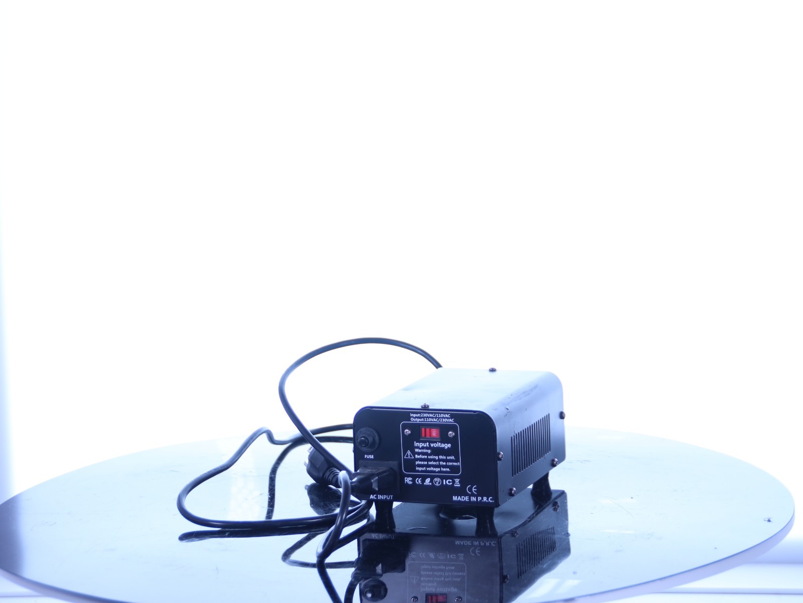 LVYUAN Step Up & Step Down Voltage Transformer 110 V / 230 V DT-500VA
