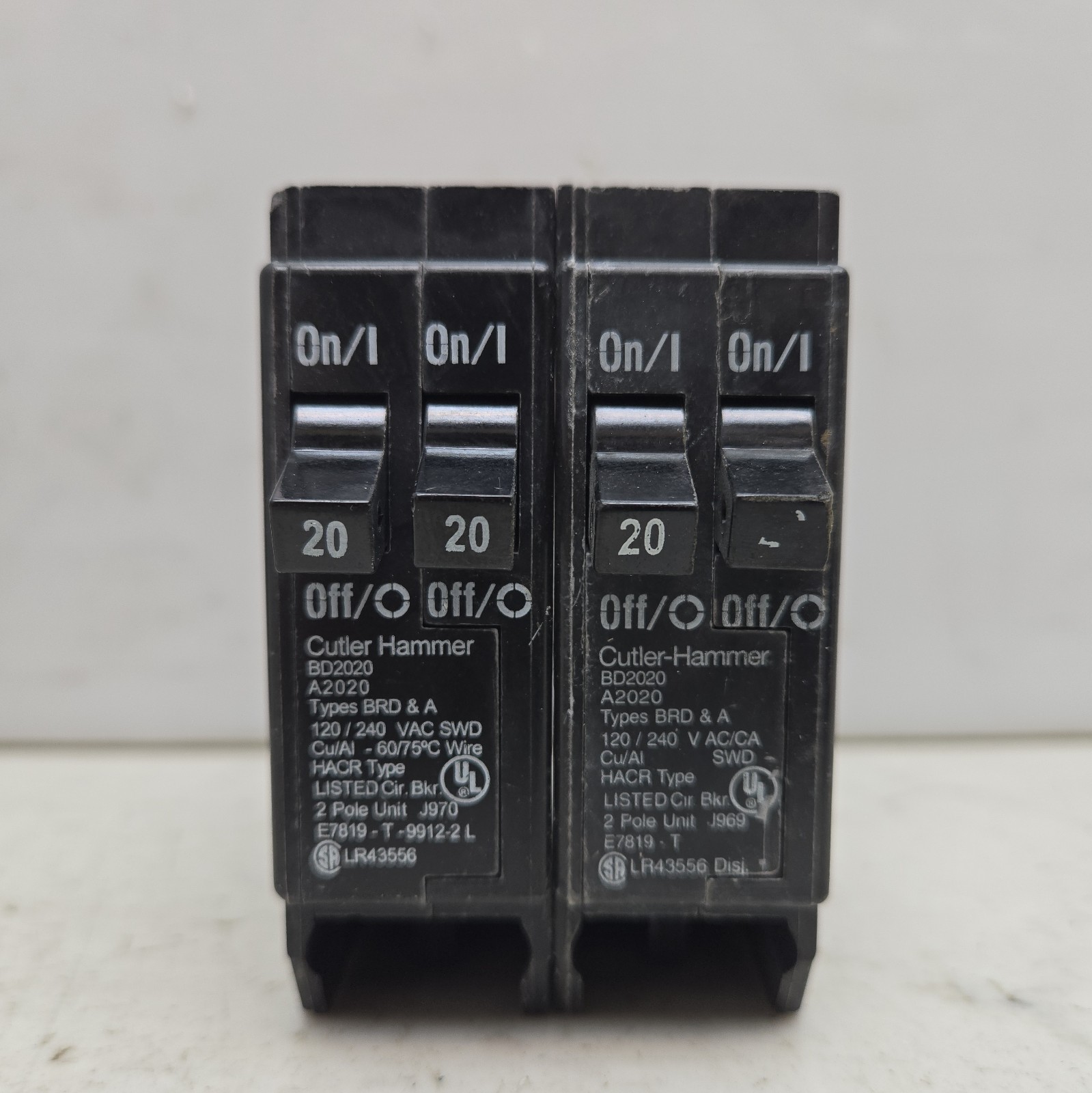 Mixed Lot of 4 Tandem Circuit Breaker 2 Pole 120/240V 15A 20A BD2020 BD1515 Read