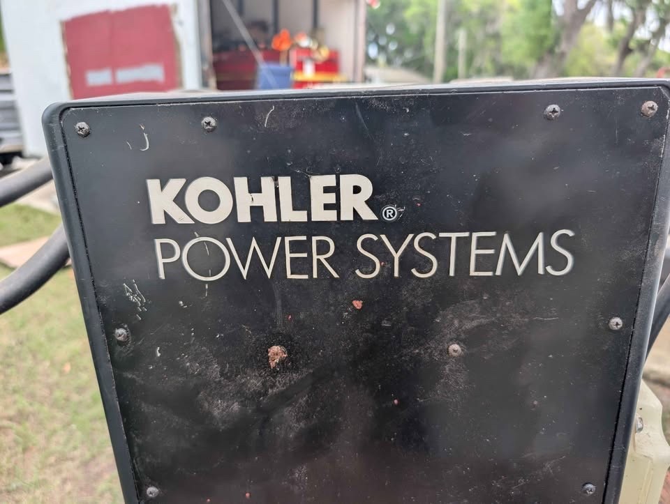 Kohler 7.3ecd Marine Gasoline Generator 7.3 kW , Running Take-Out.