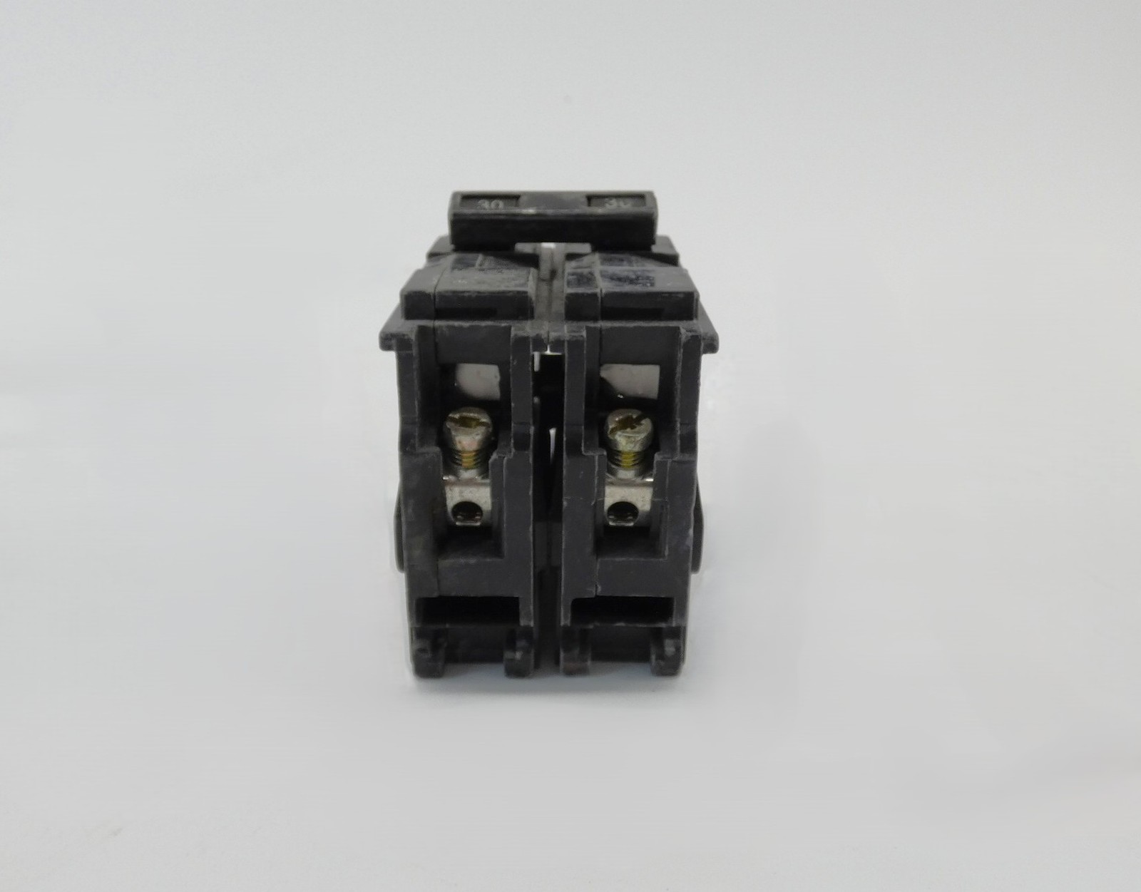 Siemens Q230 Circuit Breaker 2P 30A 120/240V 60Hz