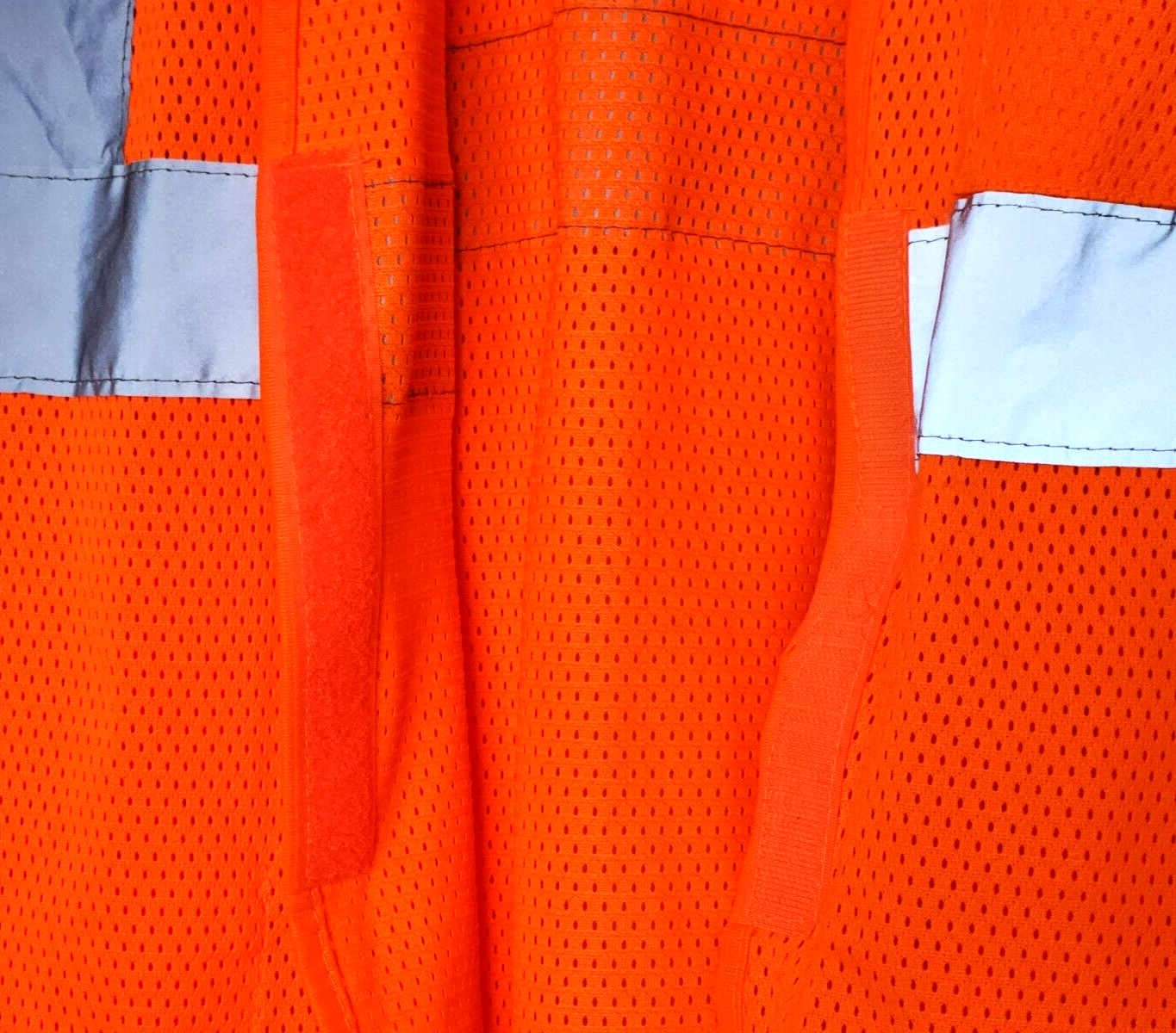 PIP Safety Vest Size Large with Pockets Hook and Loop Closure Type R Class 2