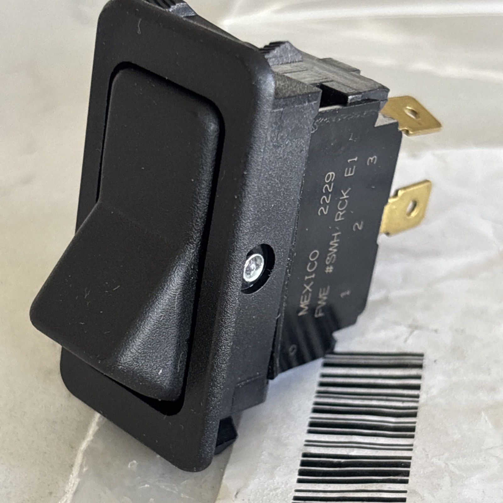 Food Warming Equipment Switch Non-Lt Rocker 125/250V SWHRCKE1 – Genuine OEM