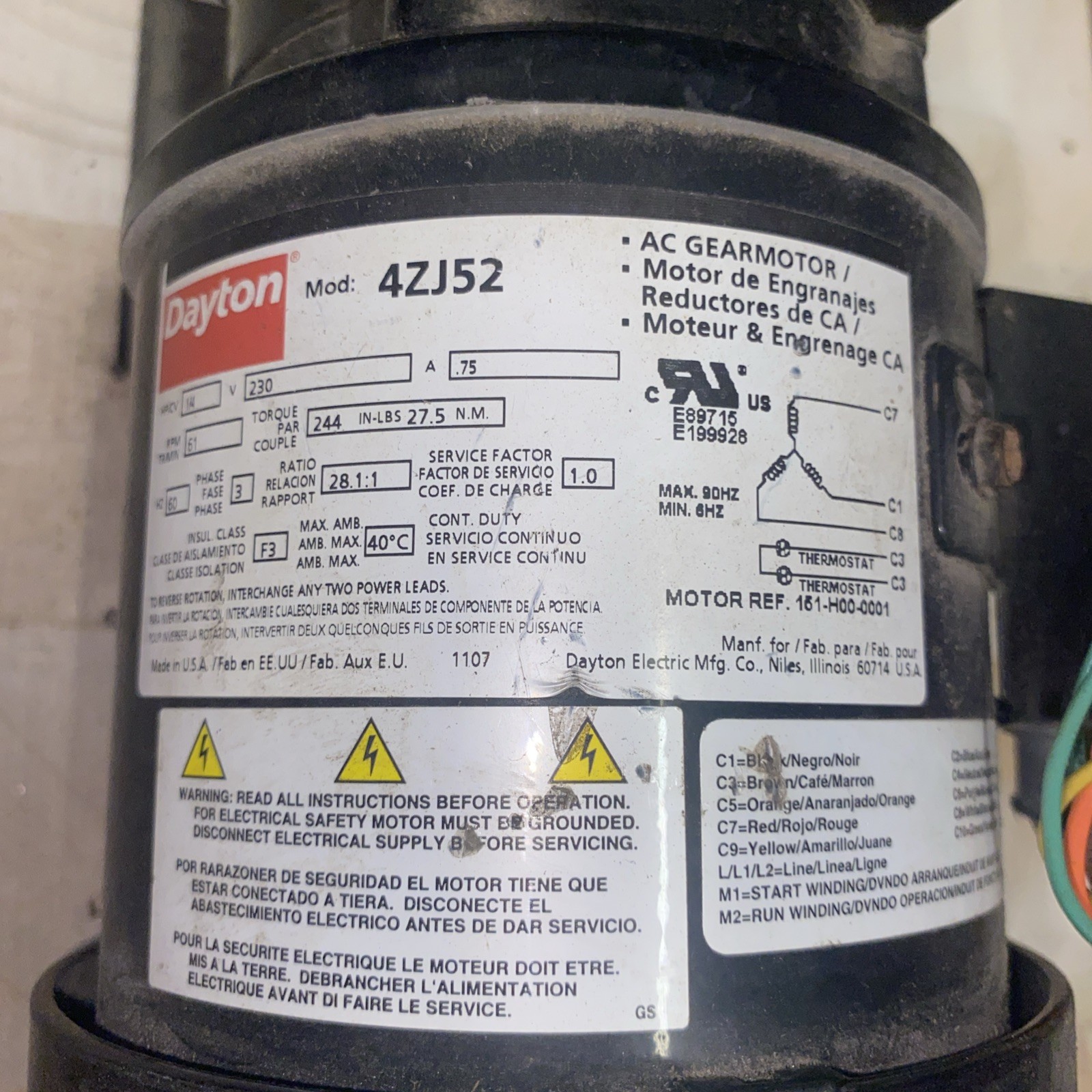 DAYTON 4ZJ52 AC Gearmotor Single Output Shaft 61 Rpm 244″-lb Torque