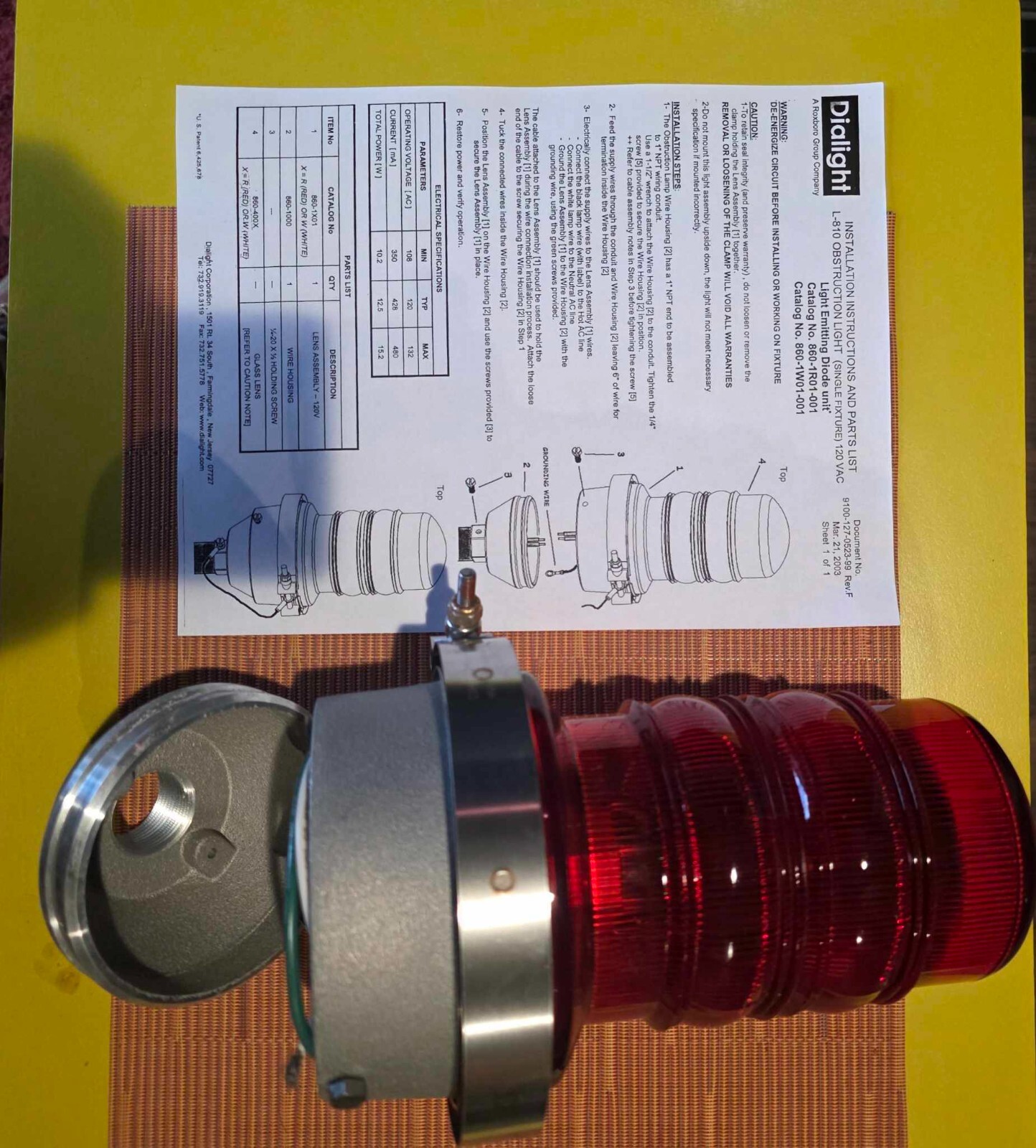 Dialight L-810 Tower Obstruction Lights Red 860-1R01-001 FAA 120 VAC