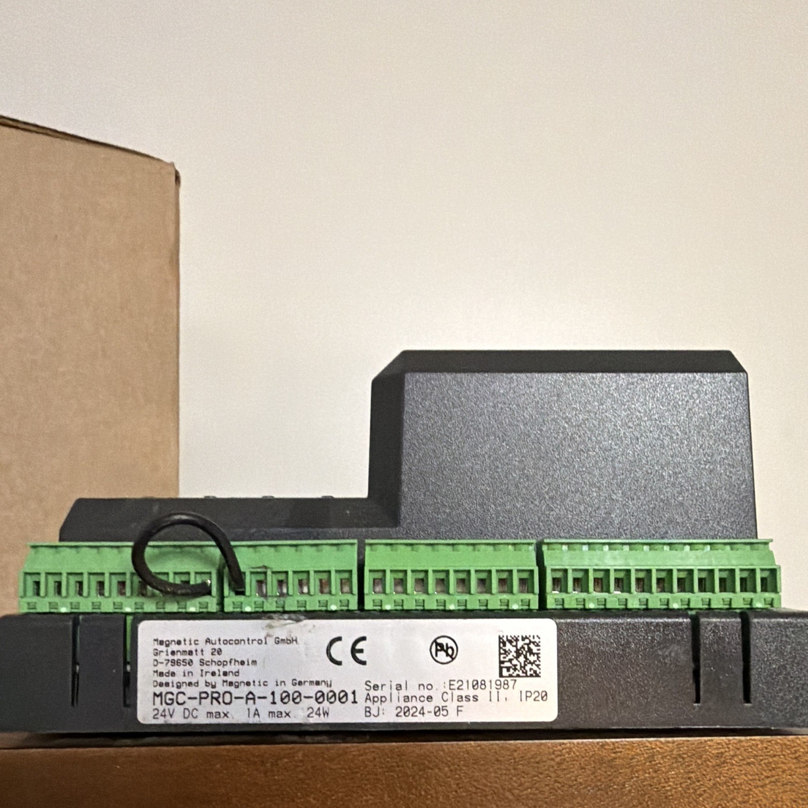 MAGNETIC MGC Pro Gate Controller MGC-PRO-A-100-0001