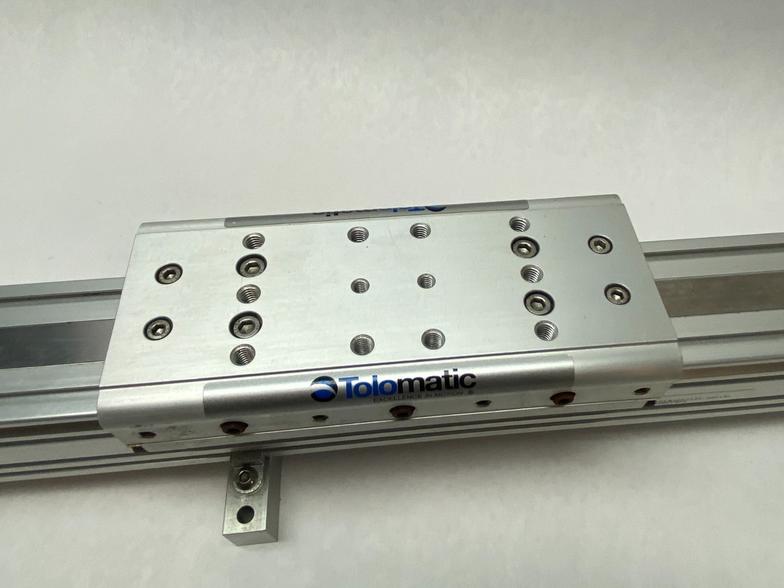 Tolomatic MXE40S BN05 SK24.000LMI Screw Driven Linear Actuator, Solid Bearing
