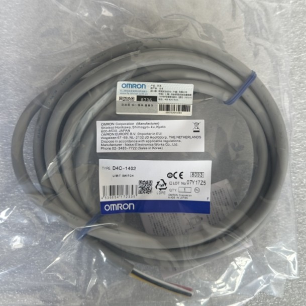 1PCS Omron D4C-1620 D4C-1632 D4C-1650 D4C-1403 D4C-1402 D4CC-3002 Limit Switch