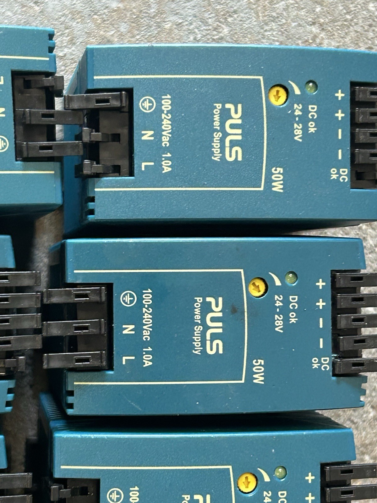 LOT of 10 PULS ML50.100 MiniLine DIN Rail Power Supply | 24V DC | 2.1A | 50W