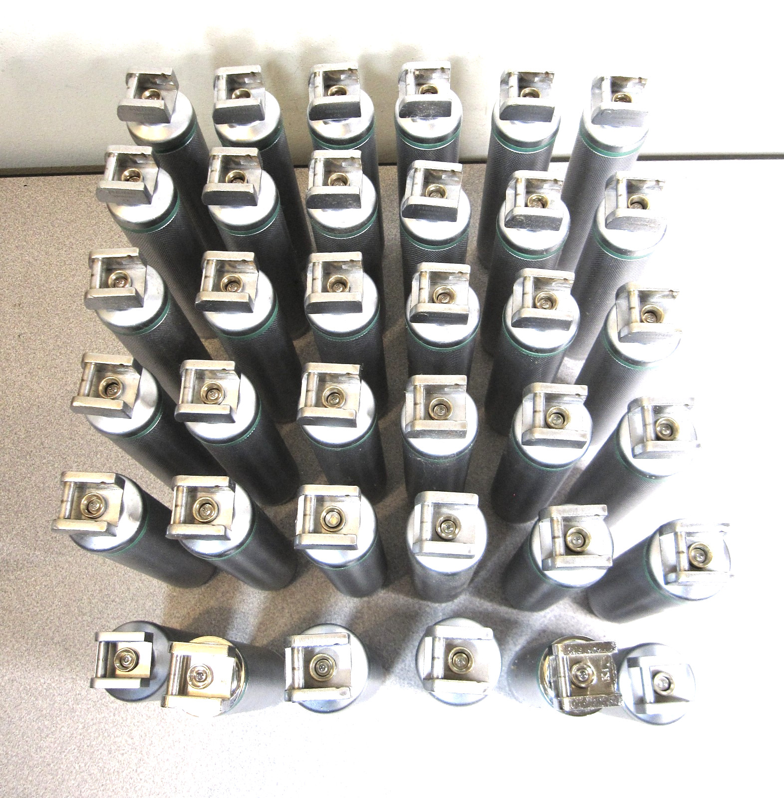 LOT 36x Heine Greenline Fiberoptic Handle German Stainless, CE